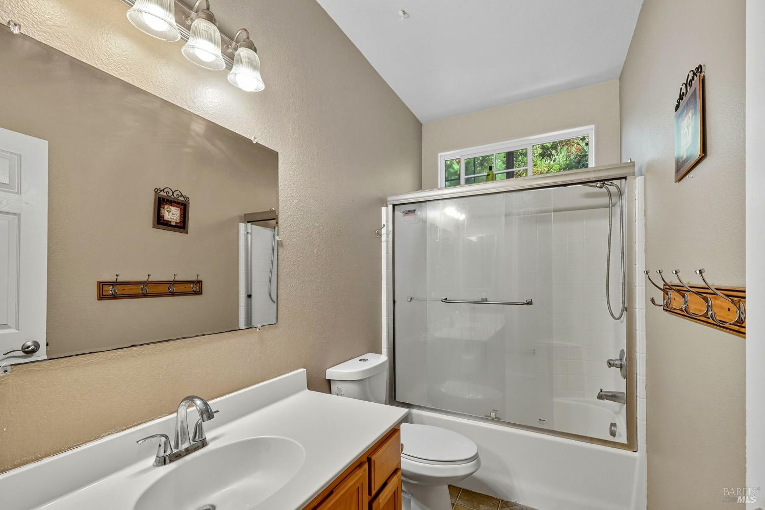 111 Mark West Commons Cir