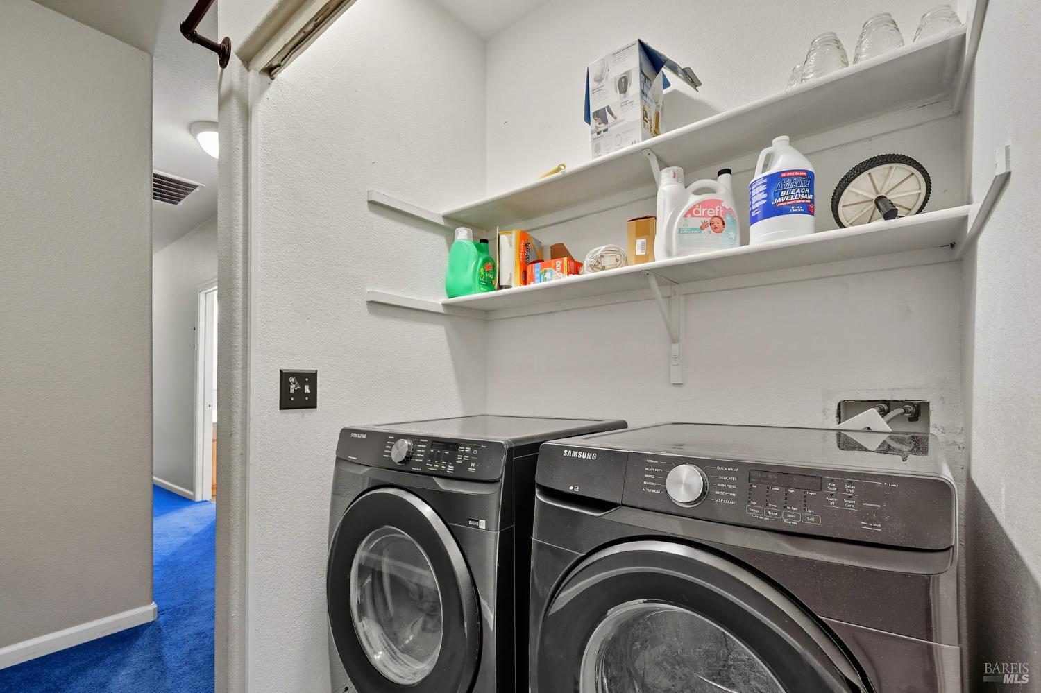 111 Mark West Commons Cir