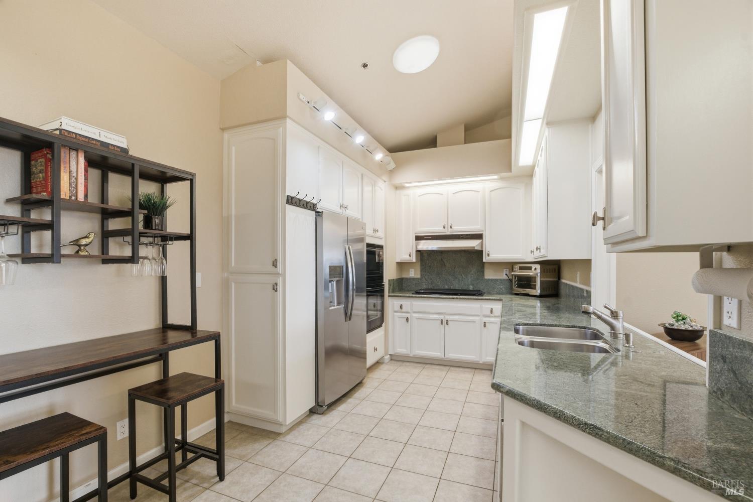 2003 Stonefield Lane