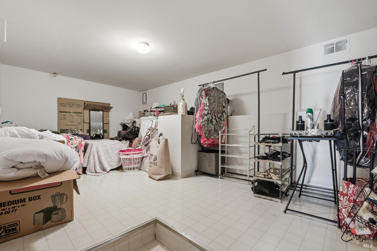 2003 Stonefield Lane