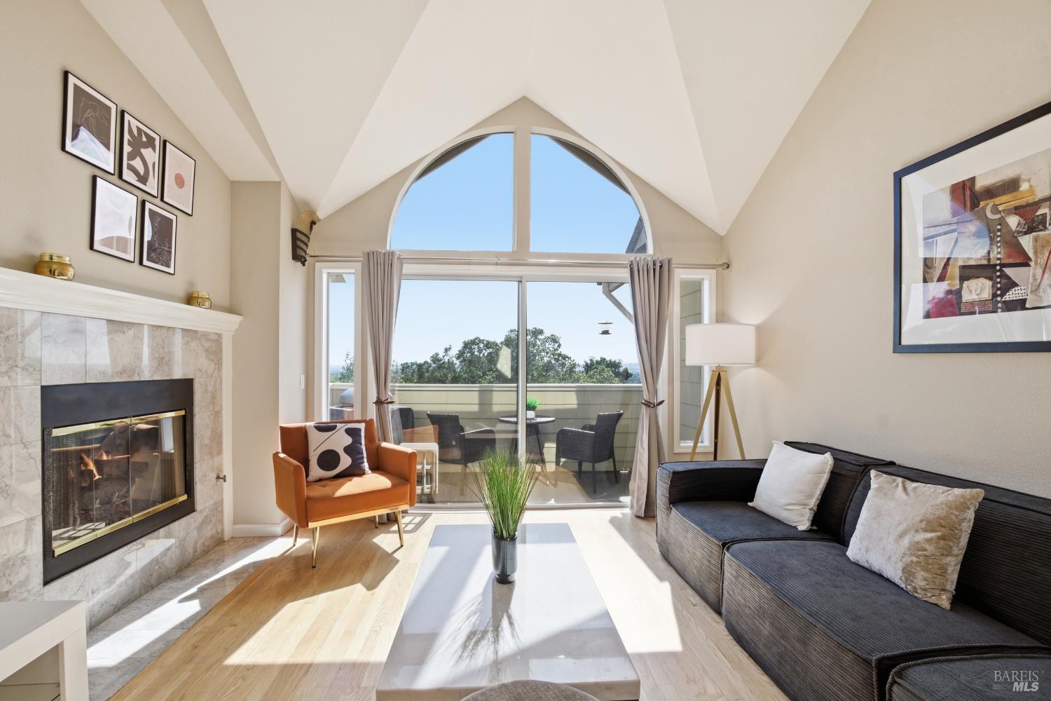 2003 Stonefield Lane