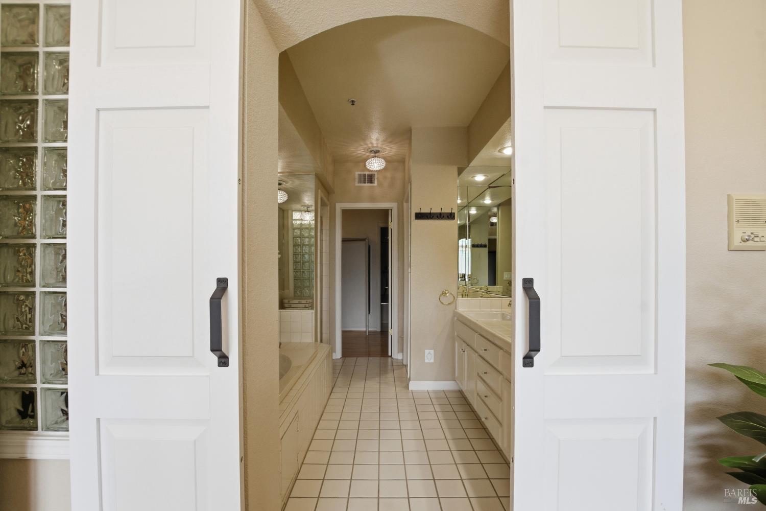 2003 Stonefield Lane