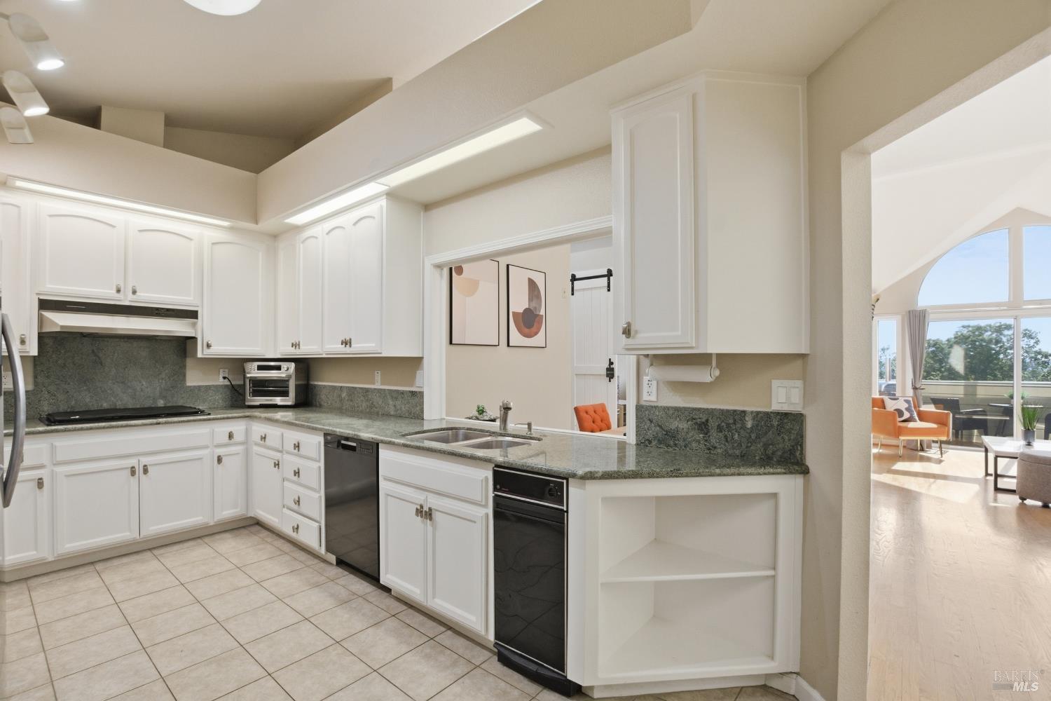 2003 Stonefield Lane