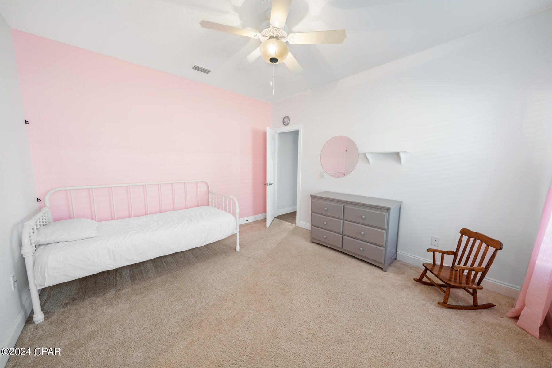 115 Lakeview Terrace