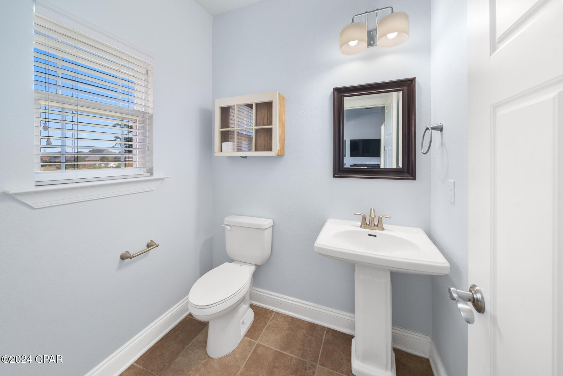 115 Lakeview Terrace