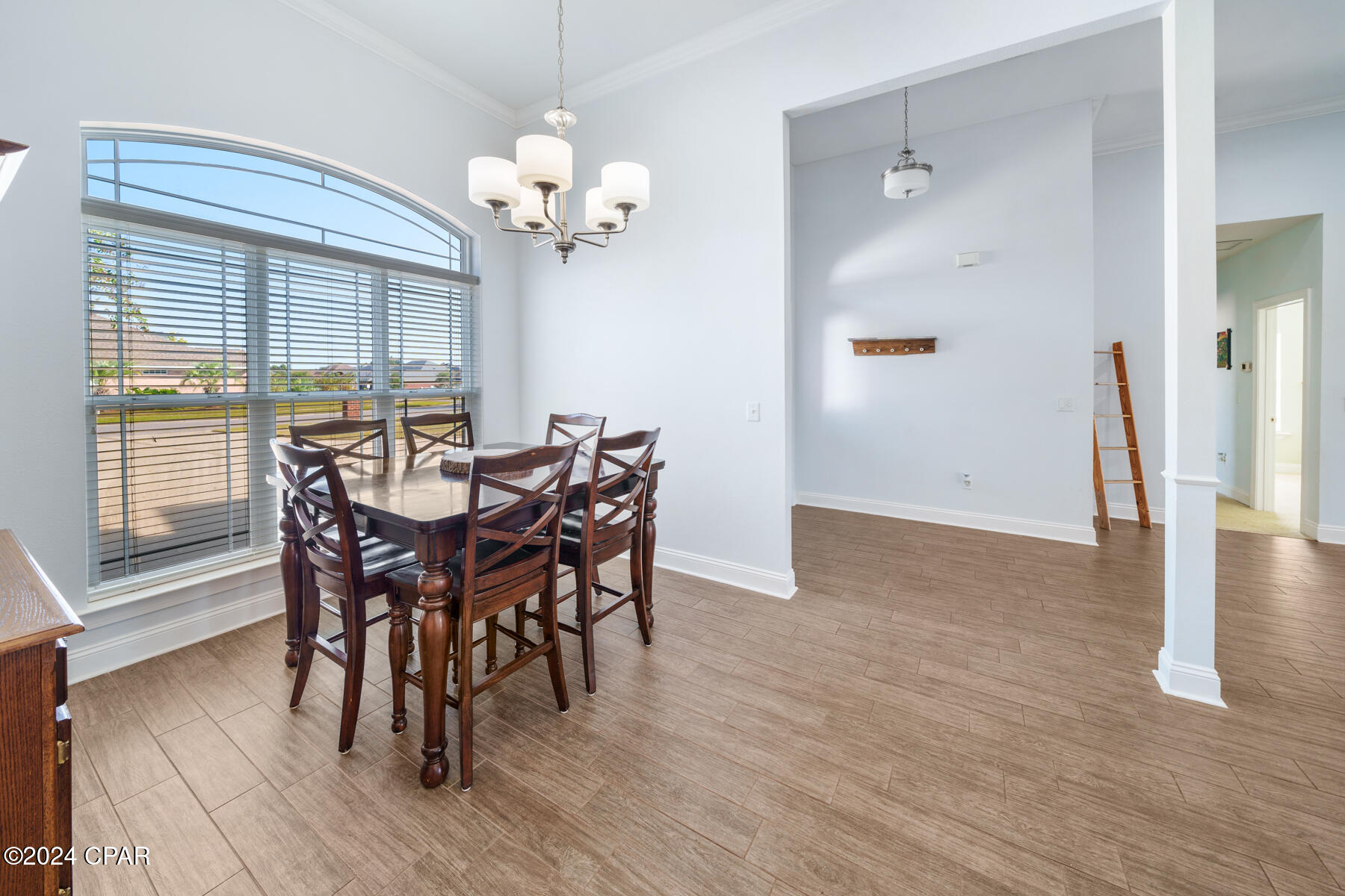 115 Lakeview Terrace