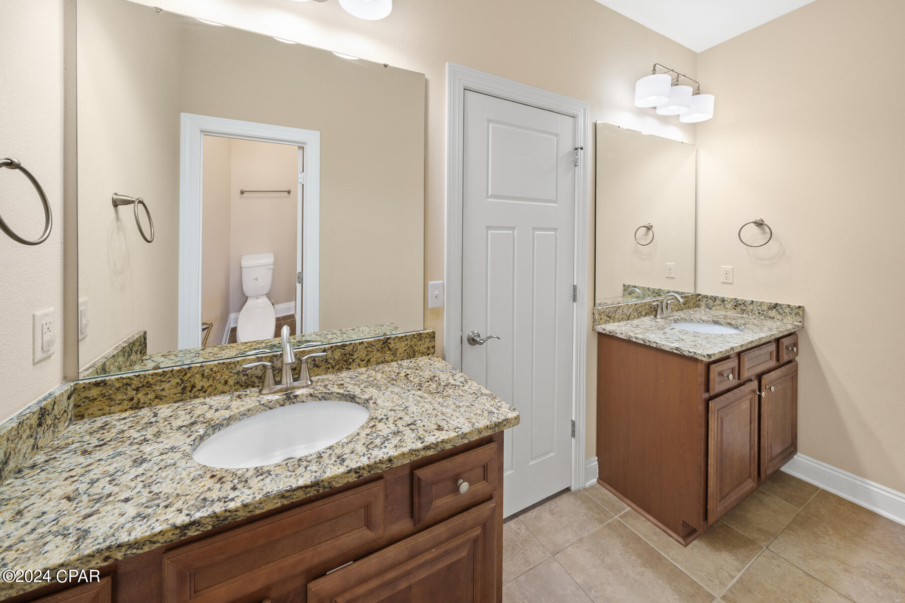 115 Lakeview Terrace