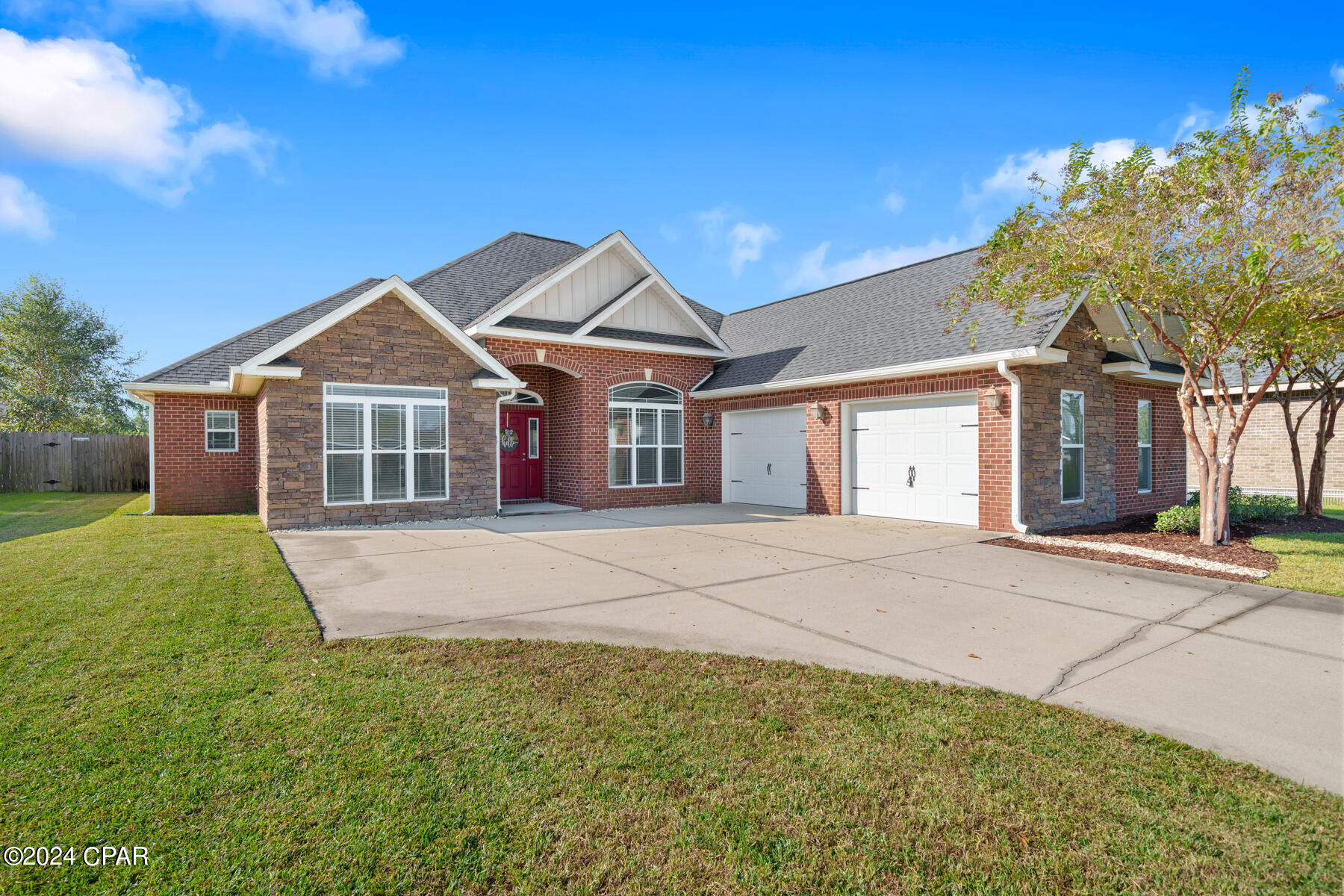 115 Lakeview Terrace