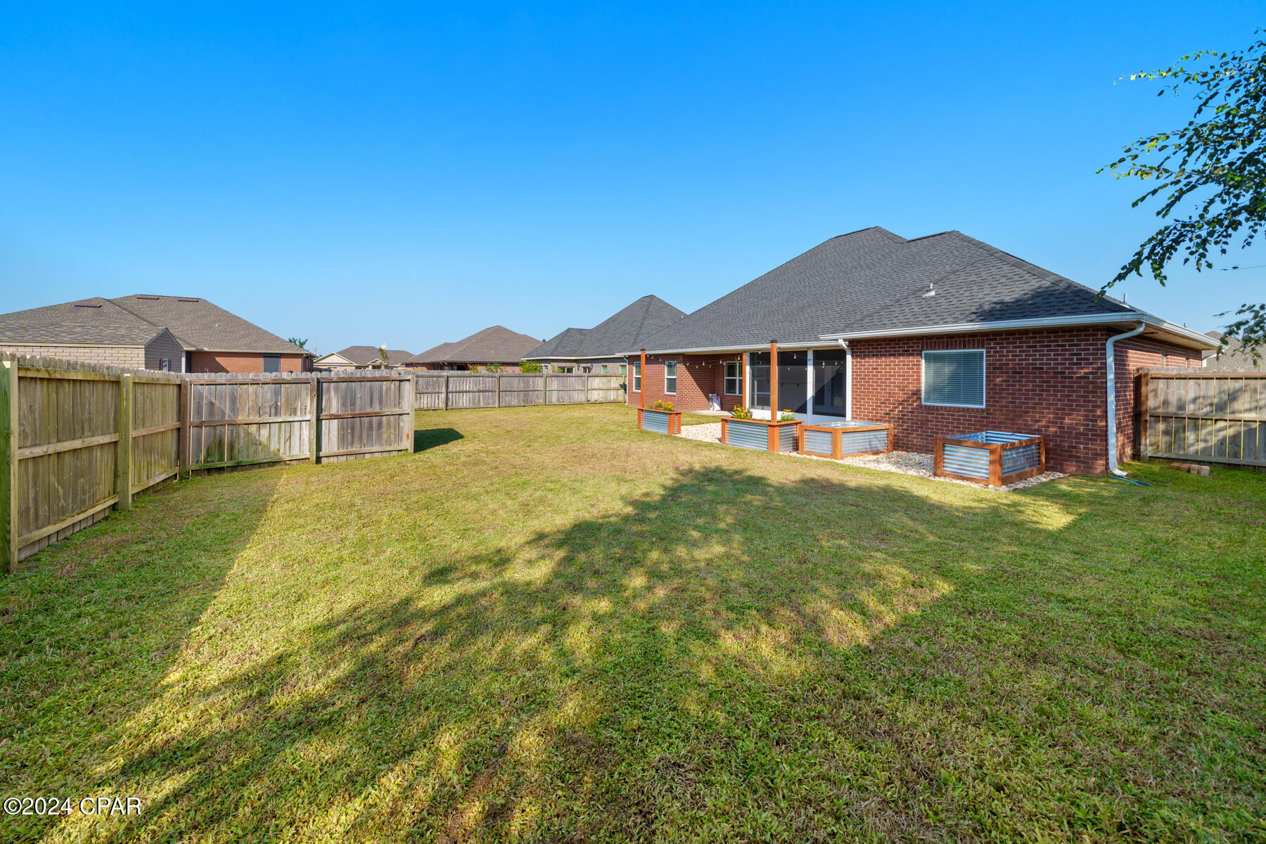 115 Lakeview Terrace