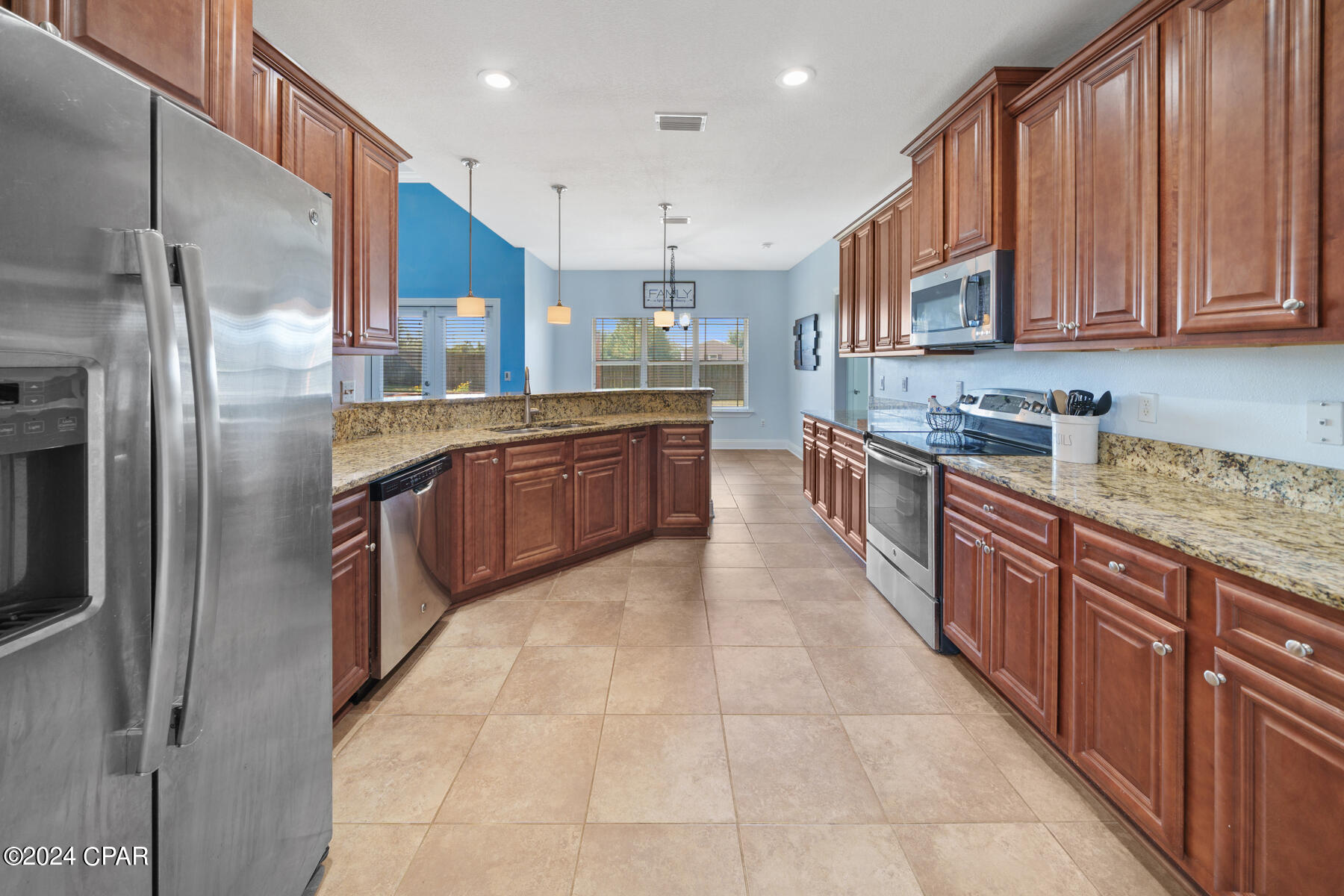 115 Lakeview Terrace