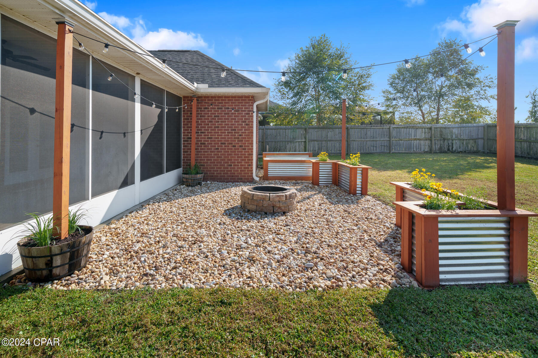 115 Lakeview Terrace