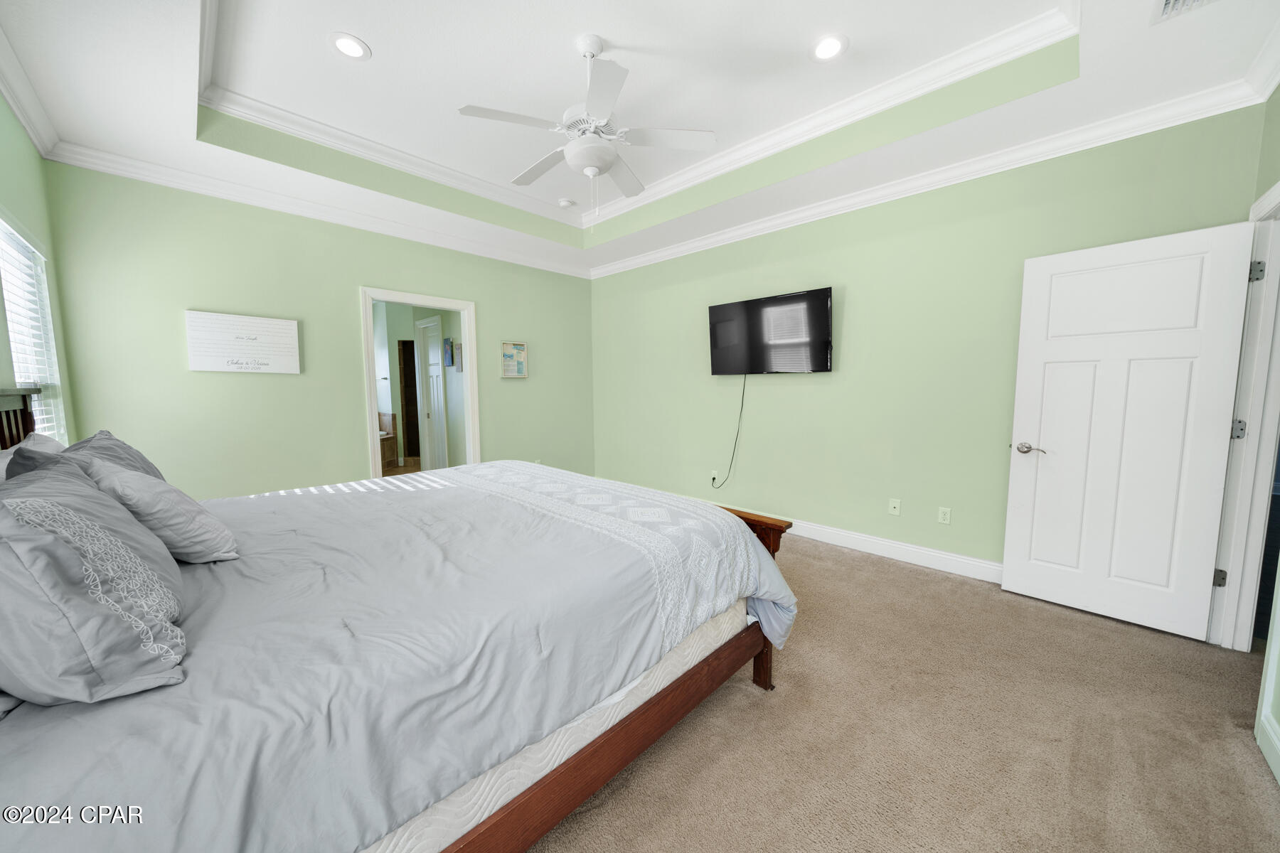 115 Lakeview Terrace