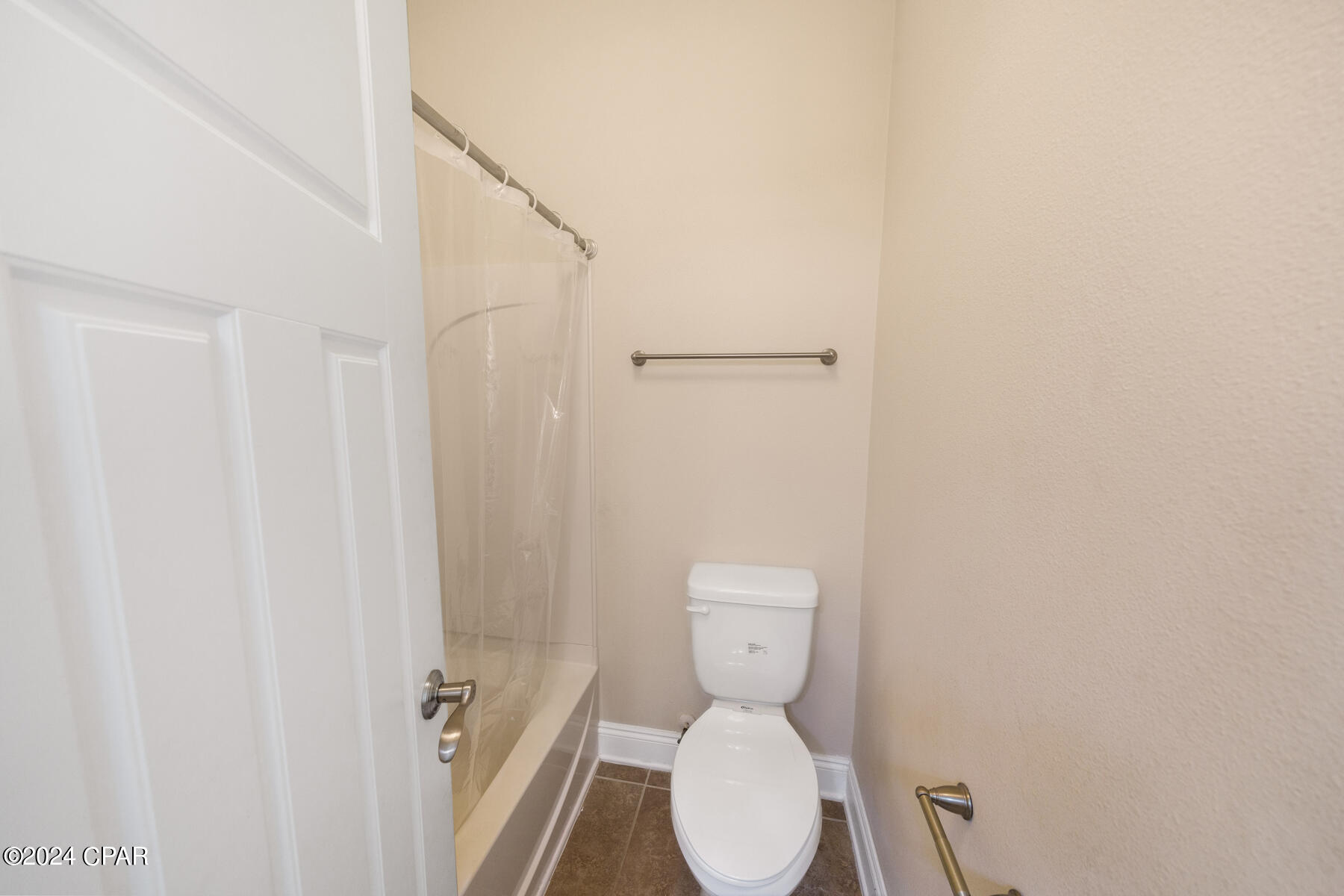 115 Lakeview Terrace