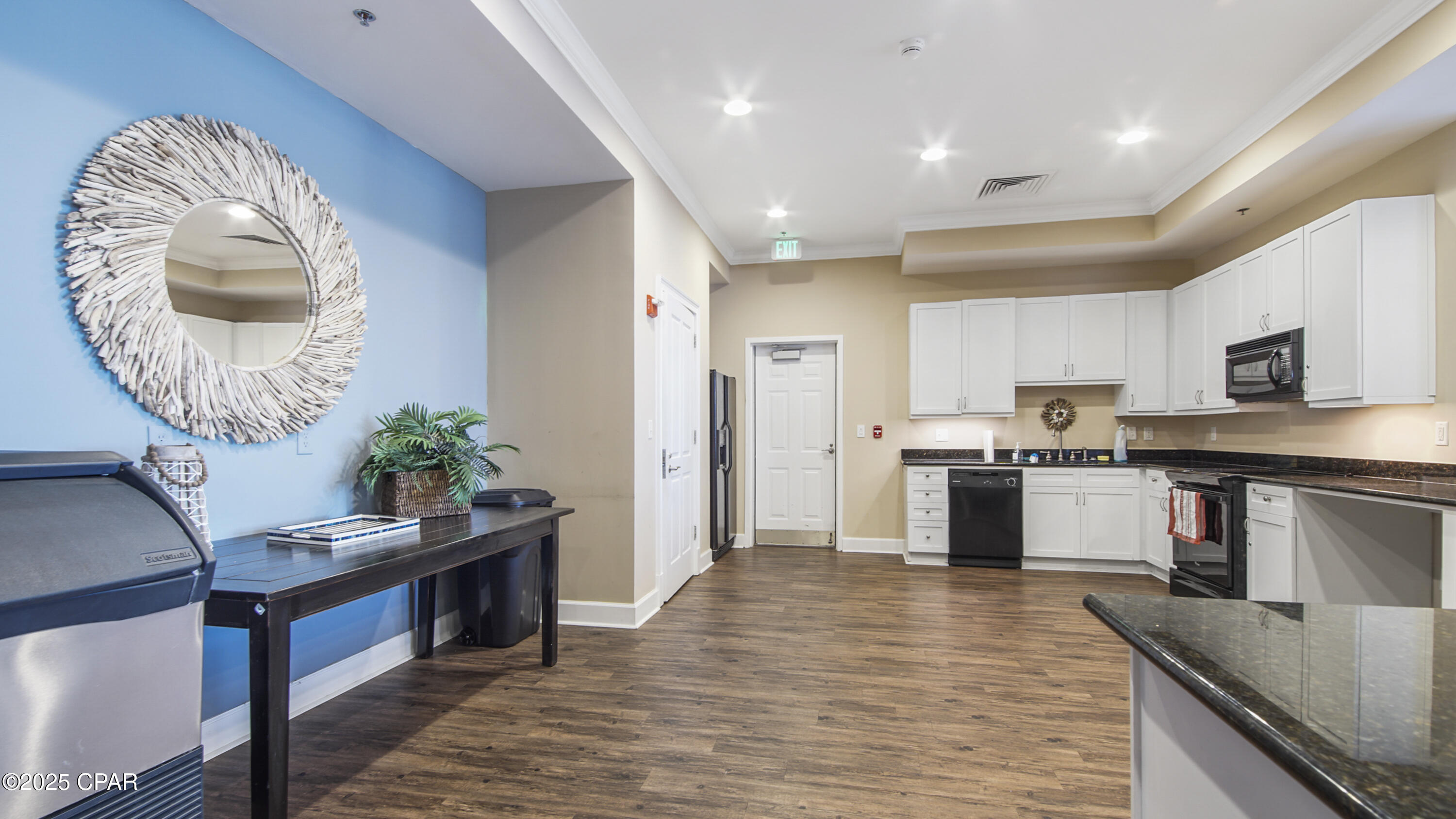 3001 W 10th Street 311