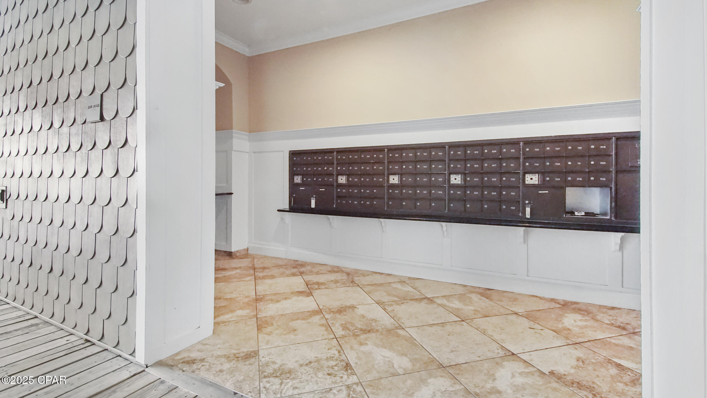 3001 W 10th Street 311