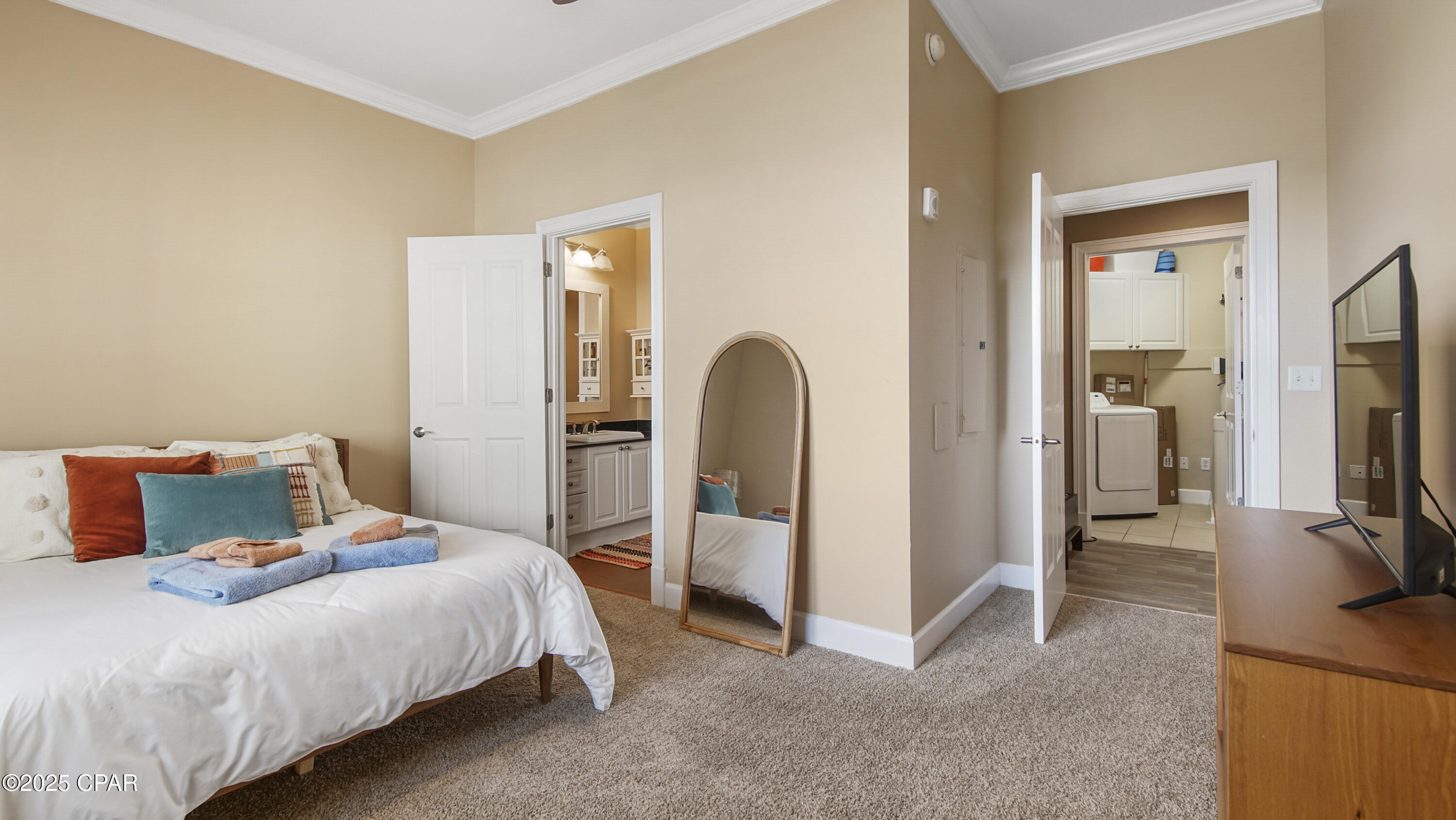 3001 W 10th Street 311