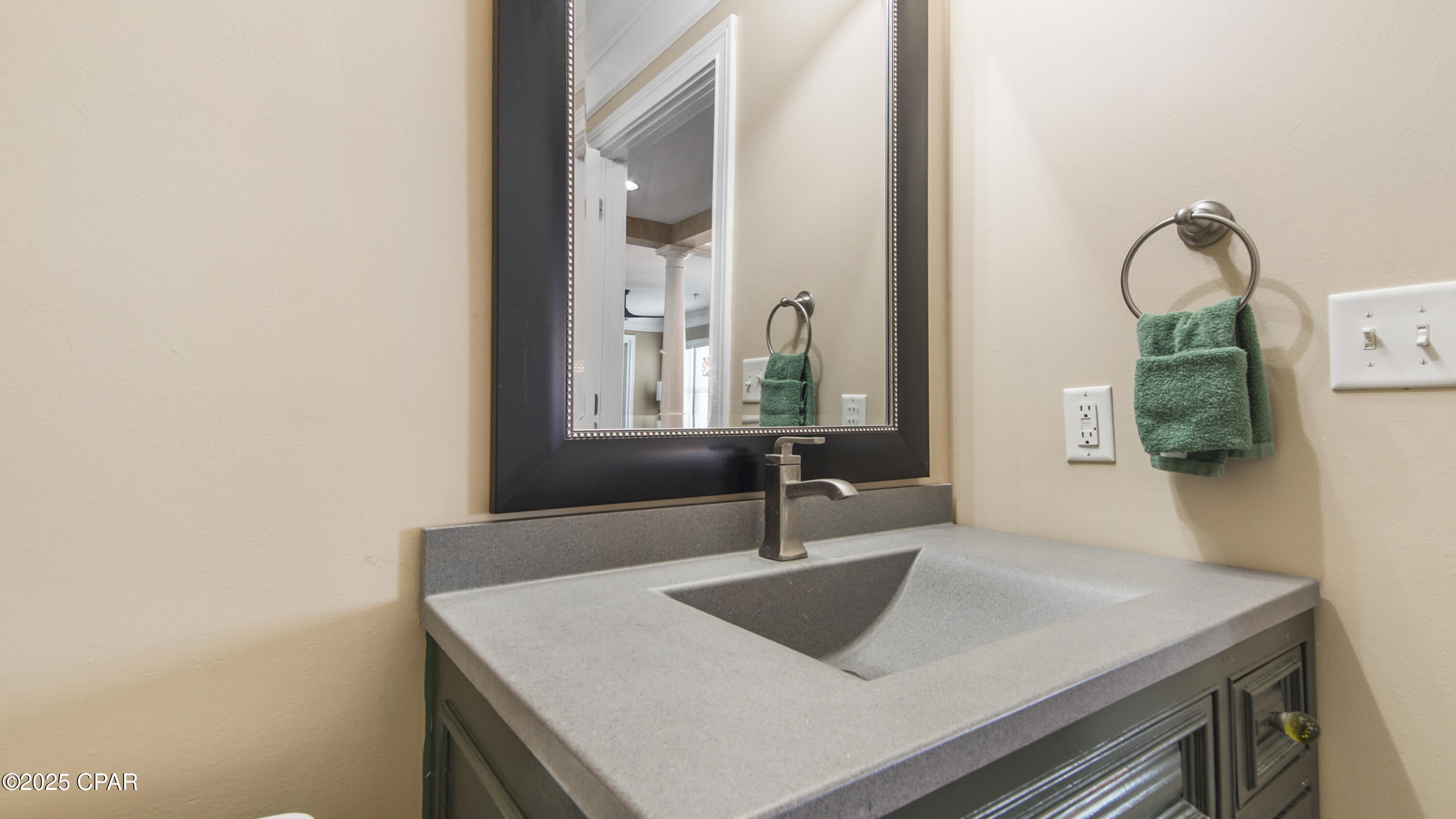 3001 W 10th Street 311