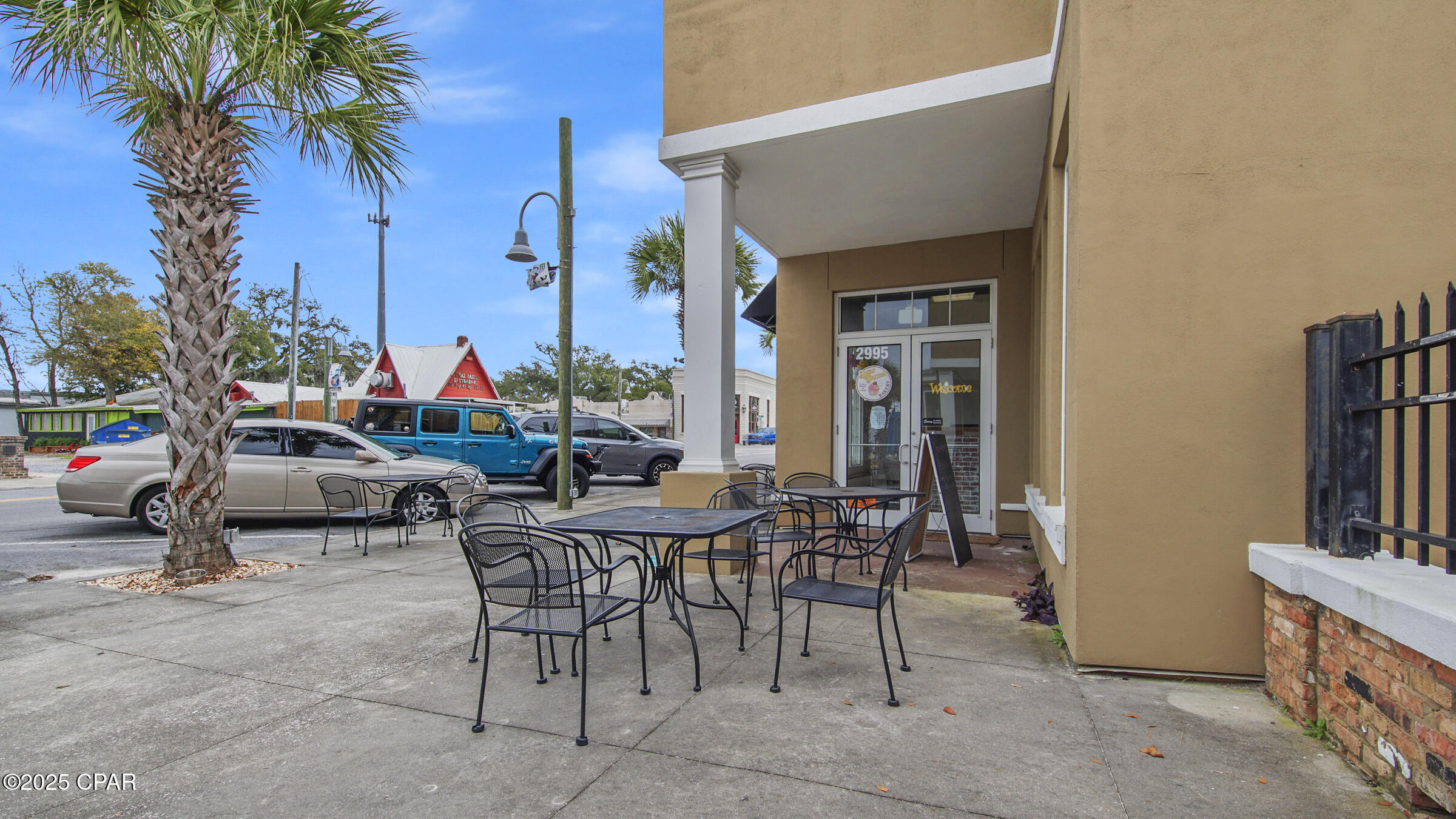 3001 W 10th Street 311