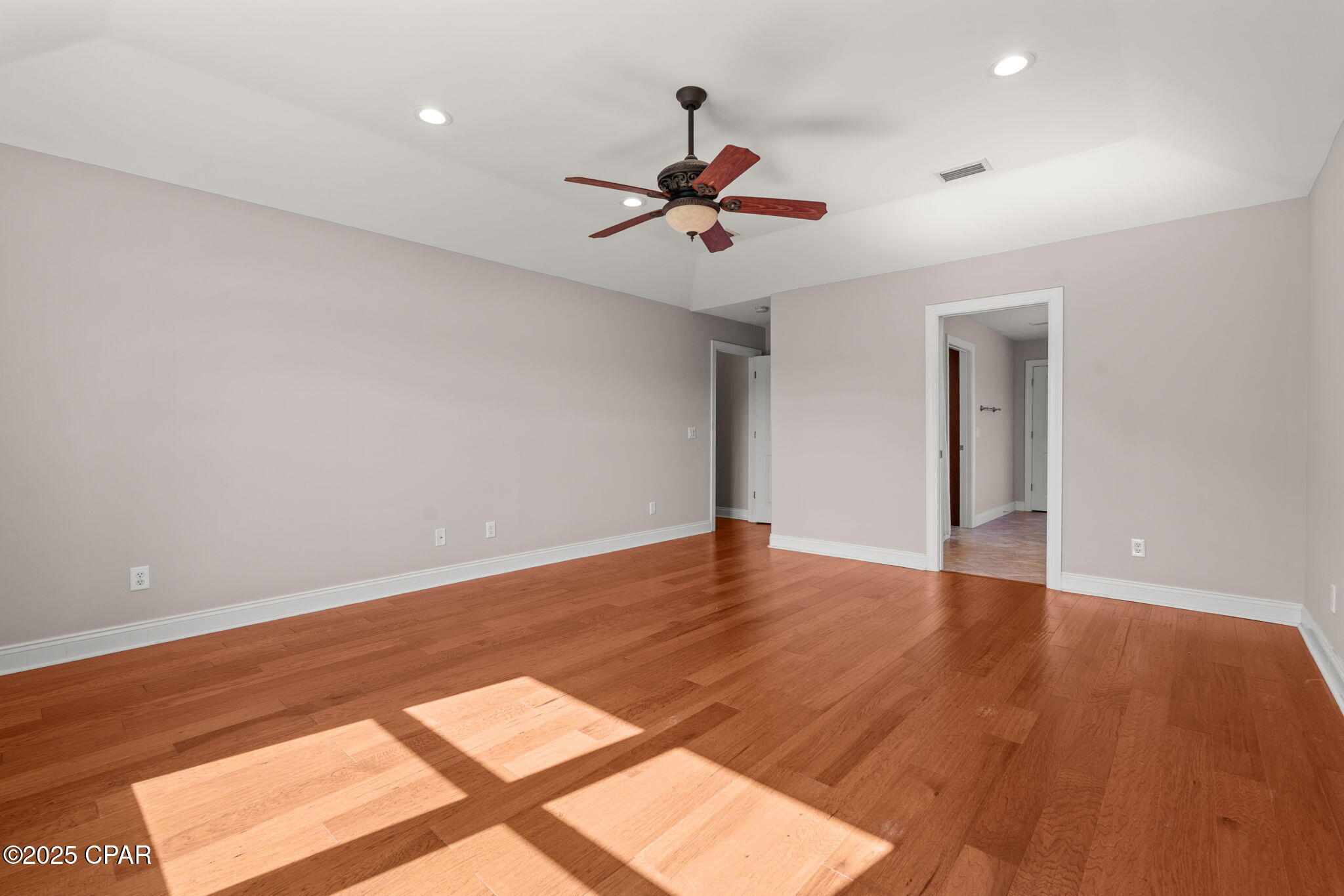 117 Lakeview Terrace