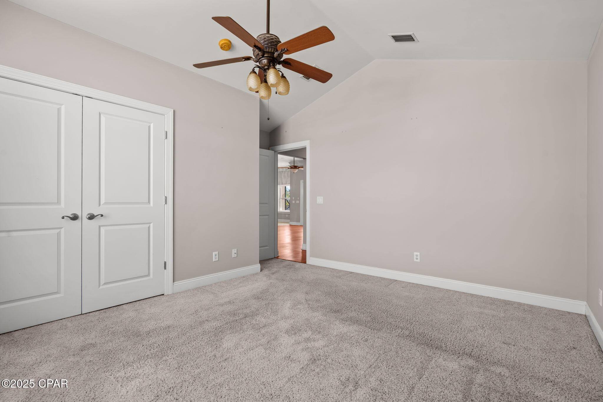 117 Lakeview Terrace