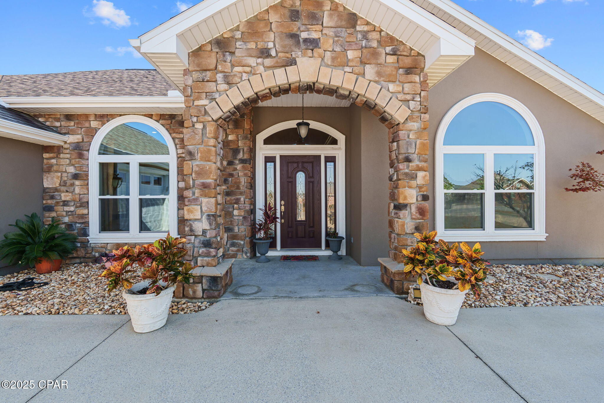 117 Lakeview Terrace