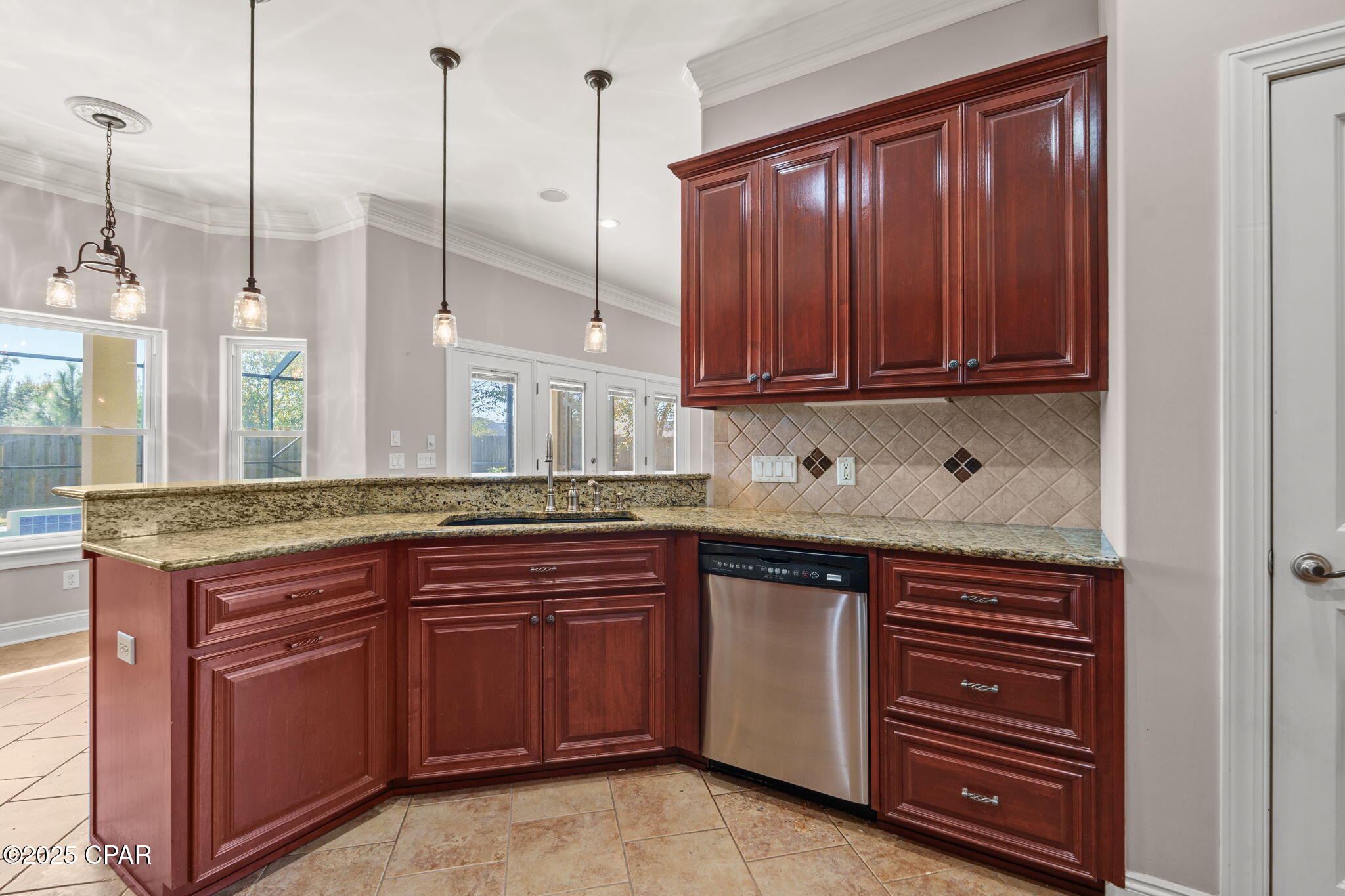 117 Lakeview Terrace