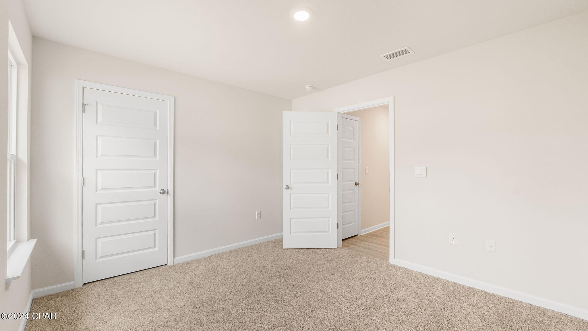 4876 Rosemary Street