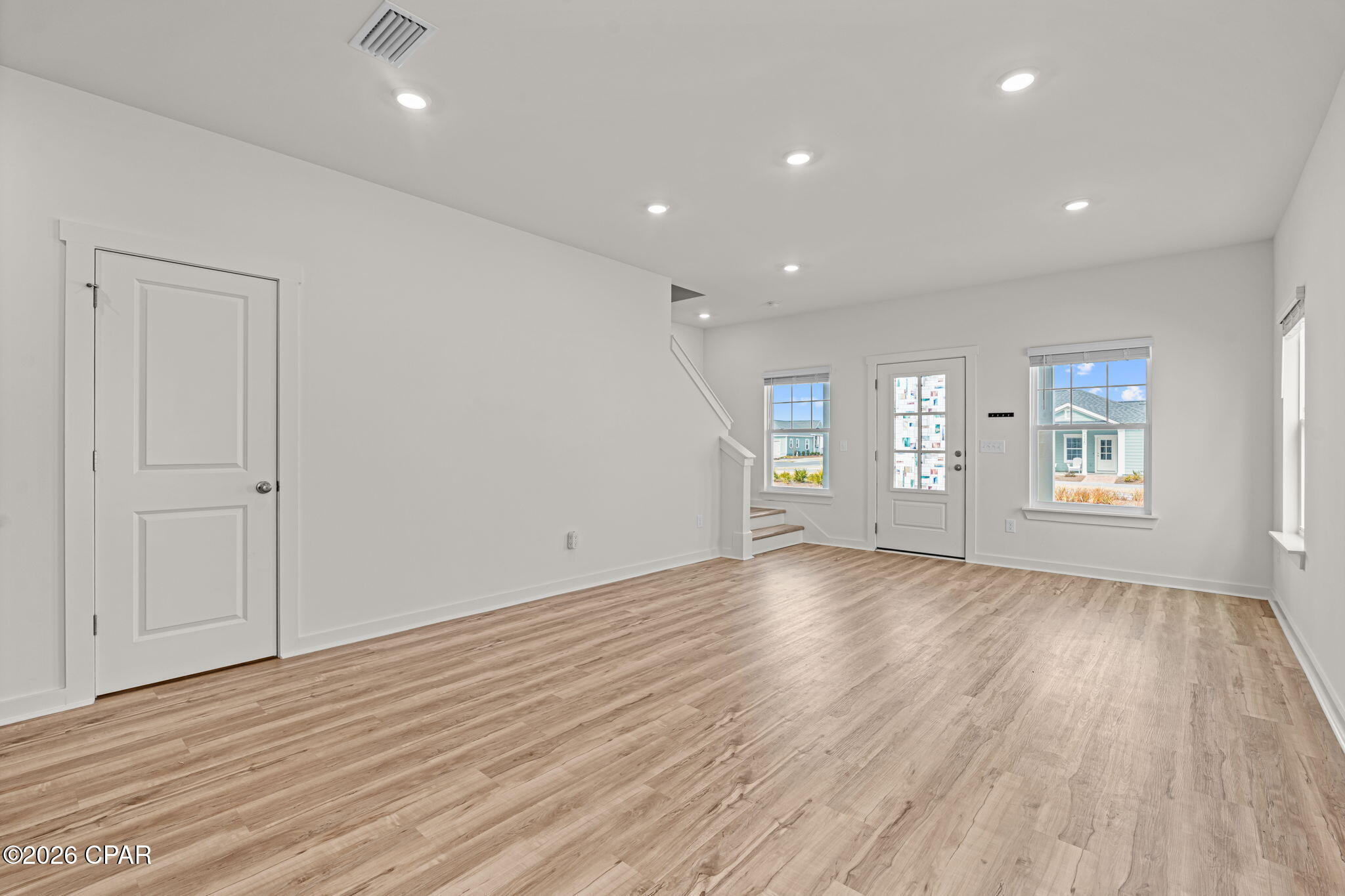 2323 Discovery Loop