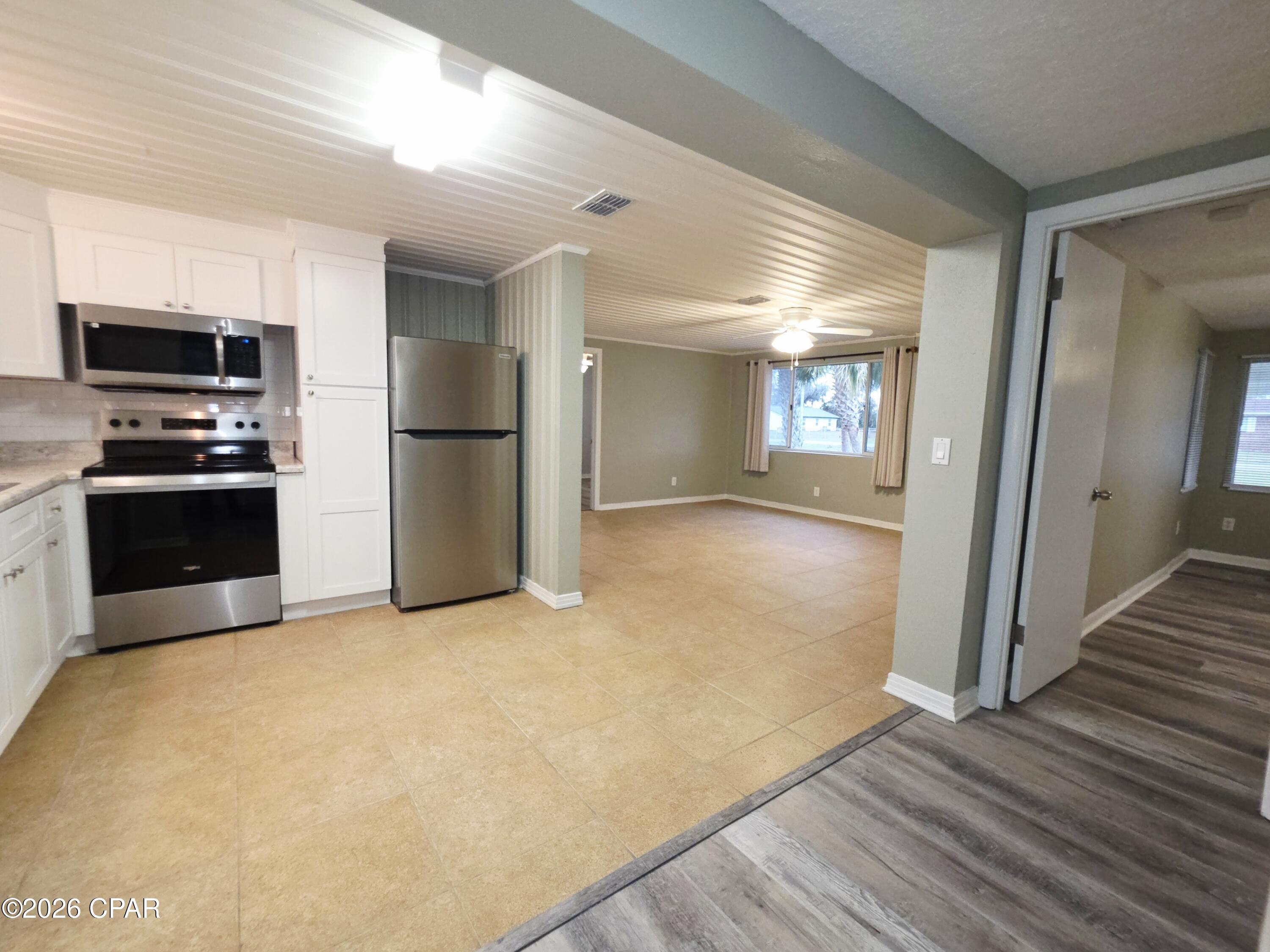 523 Highline Drive