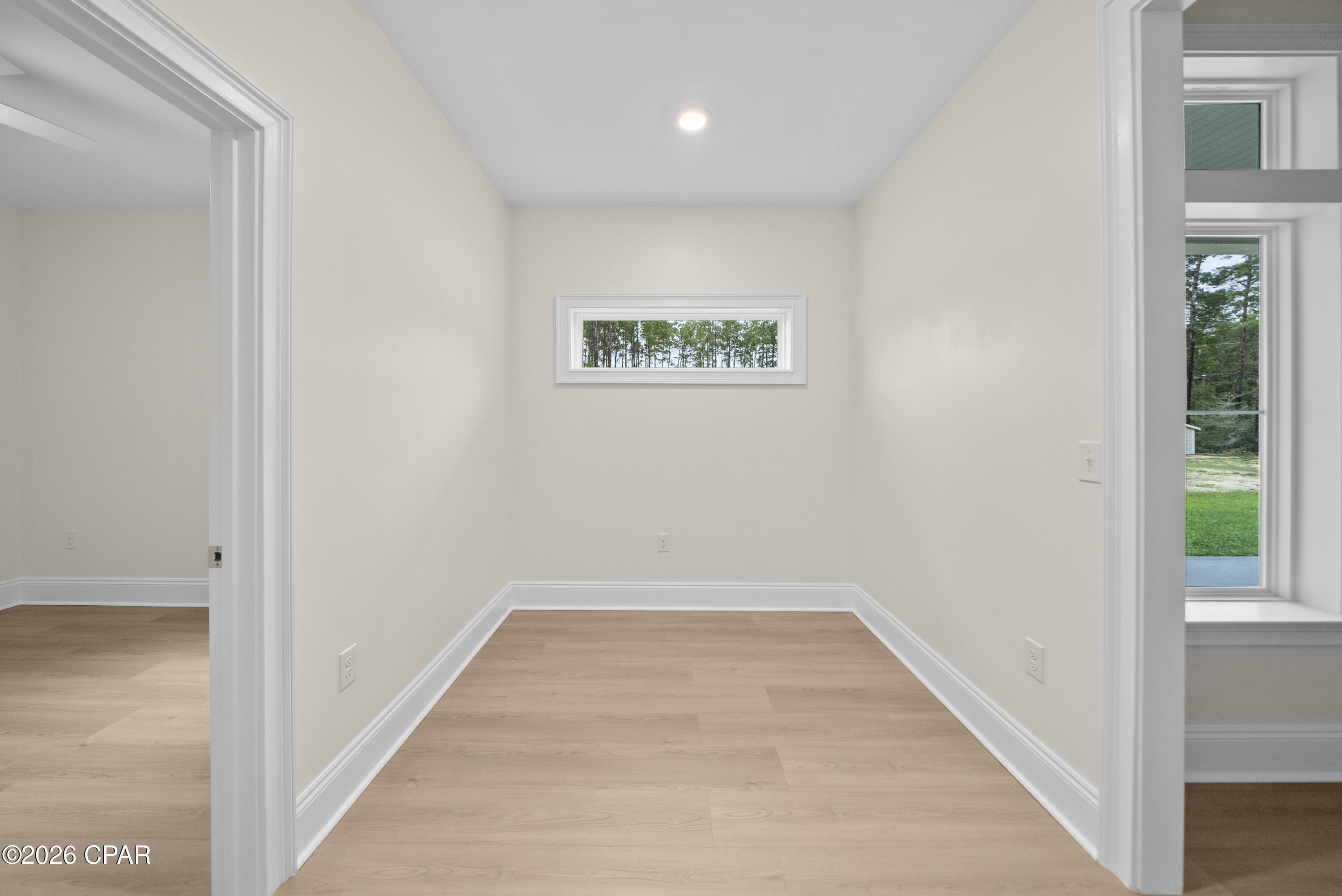 1802 Kingslee Drive