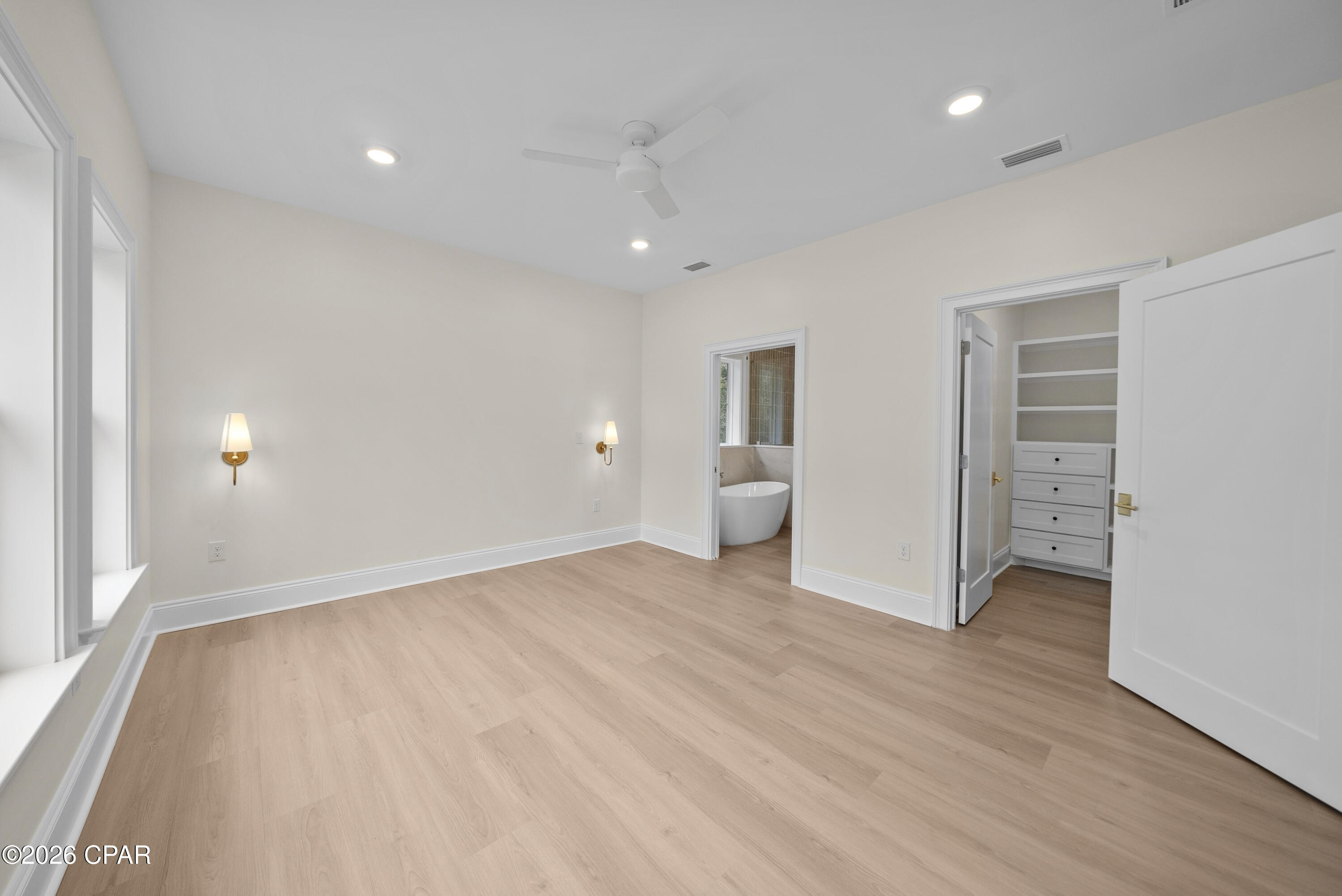 1802 Kingslee Drive