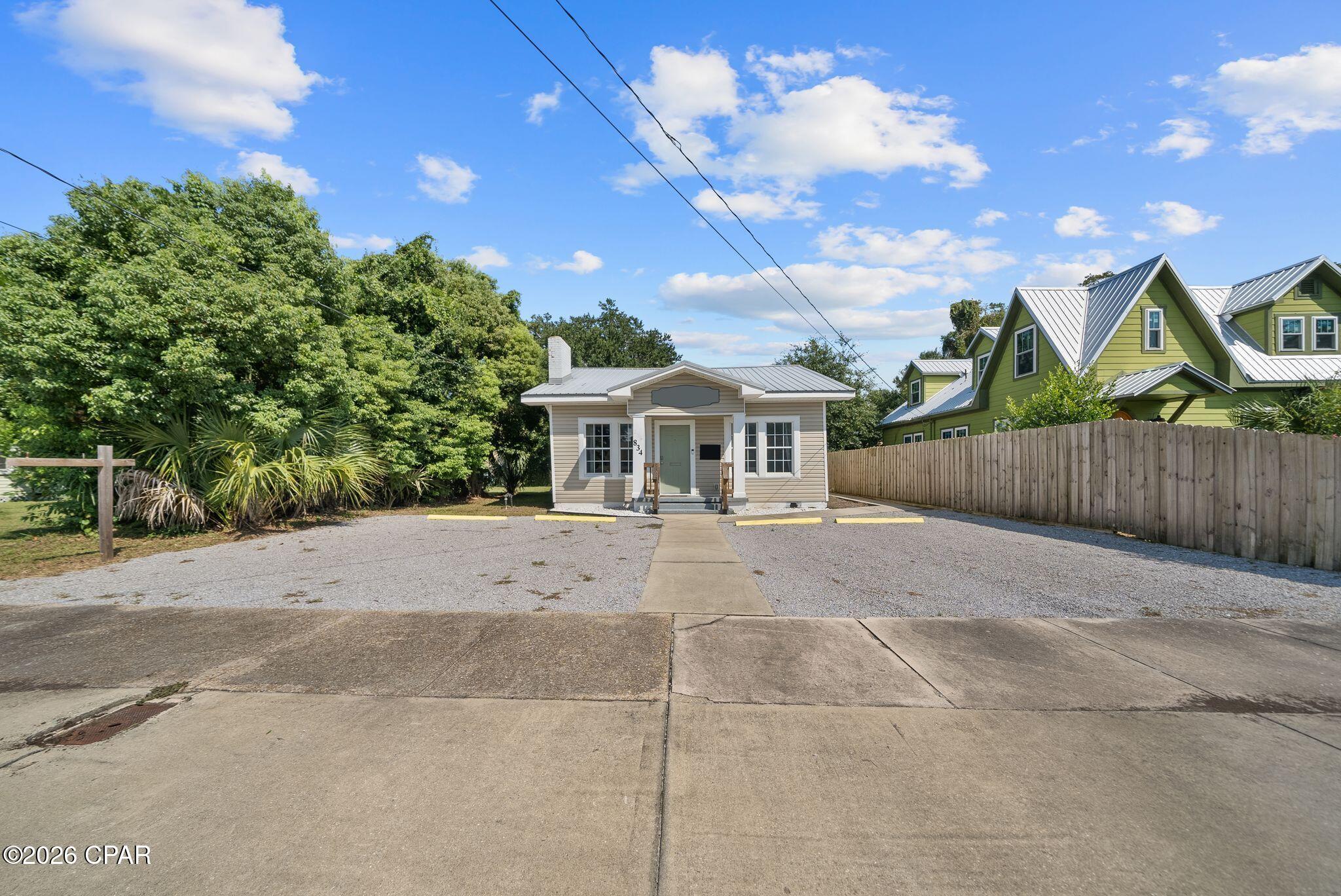 834 Grace Avenue