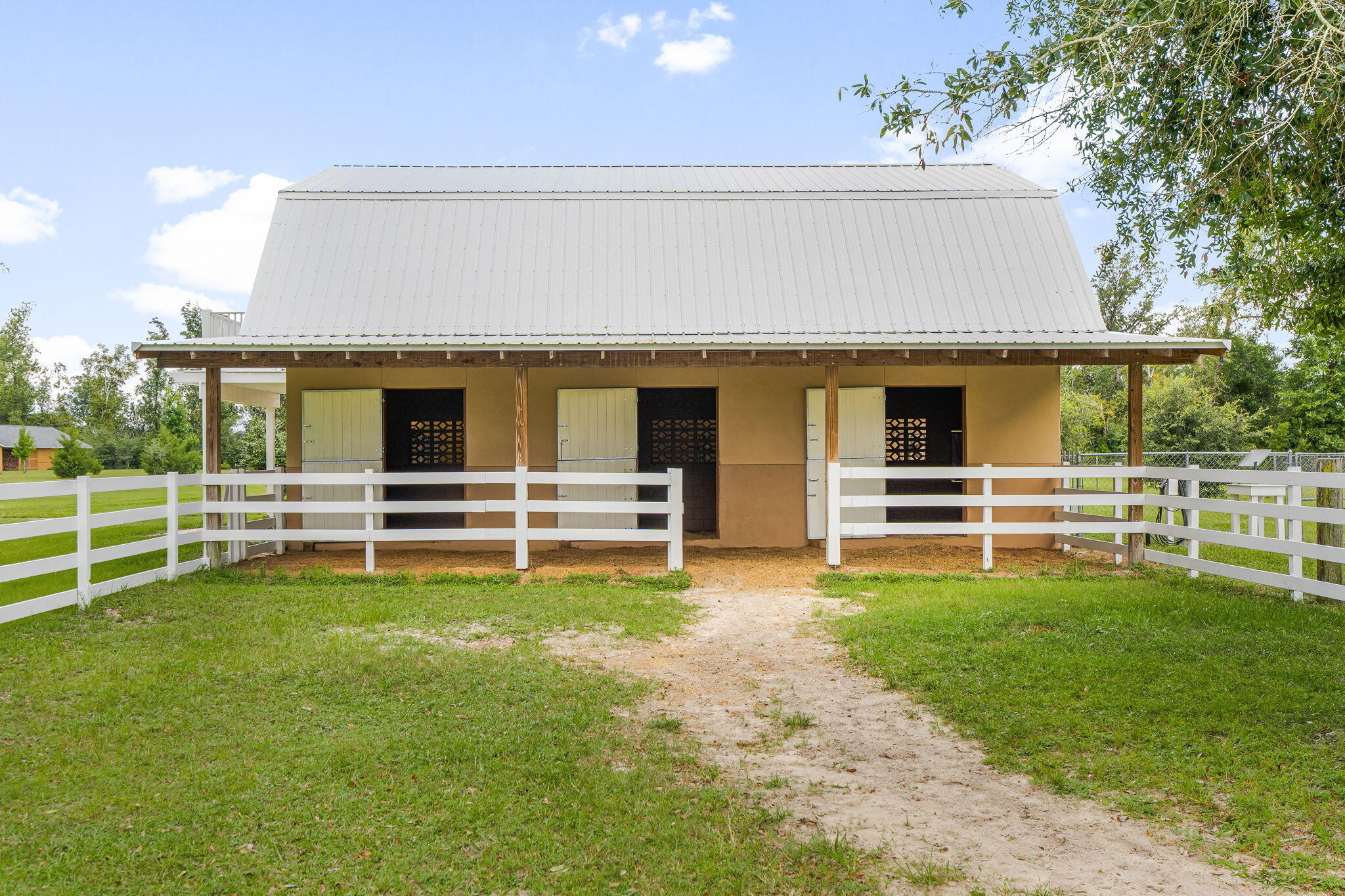 13935 Blue Springs Road