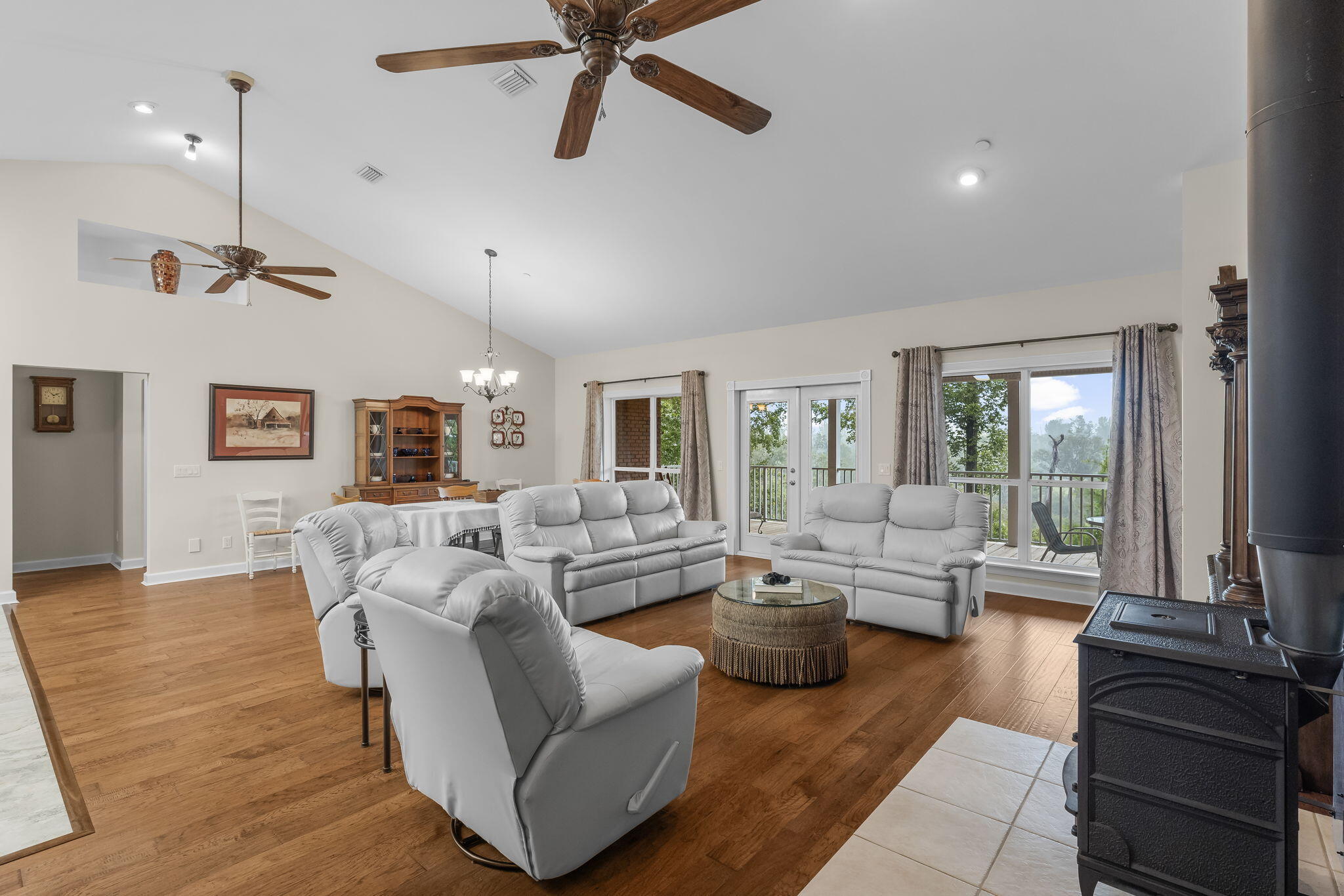 13935 Blue Springs Road