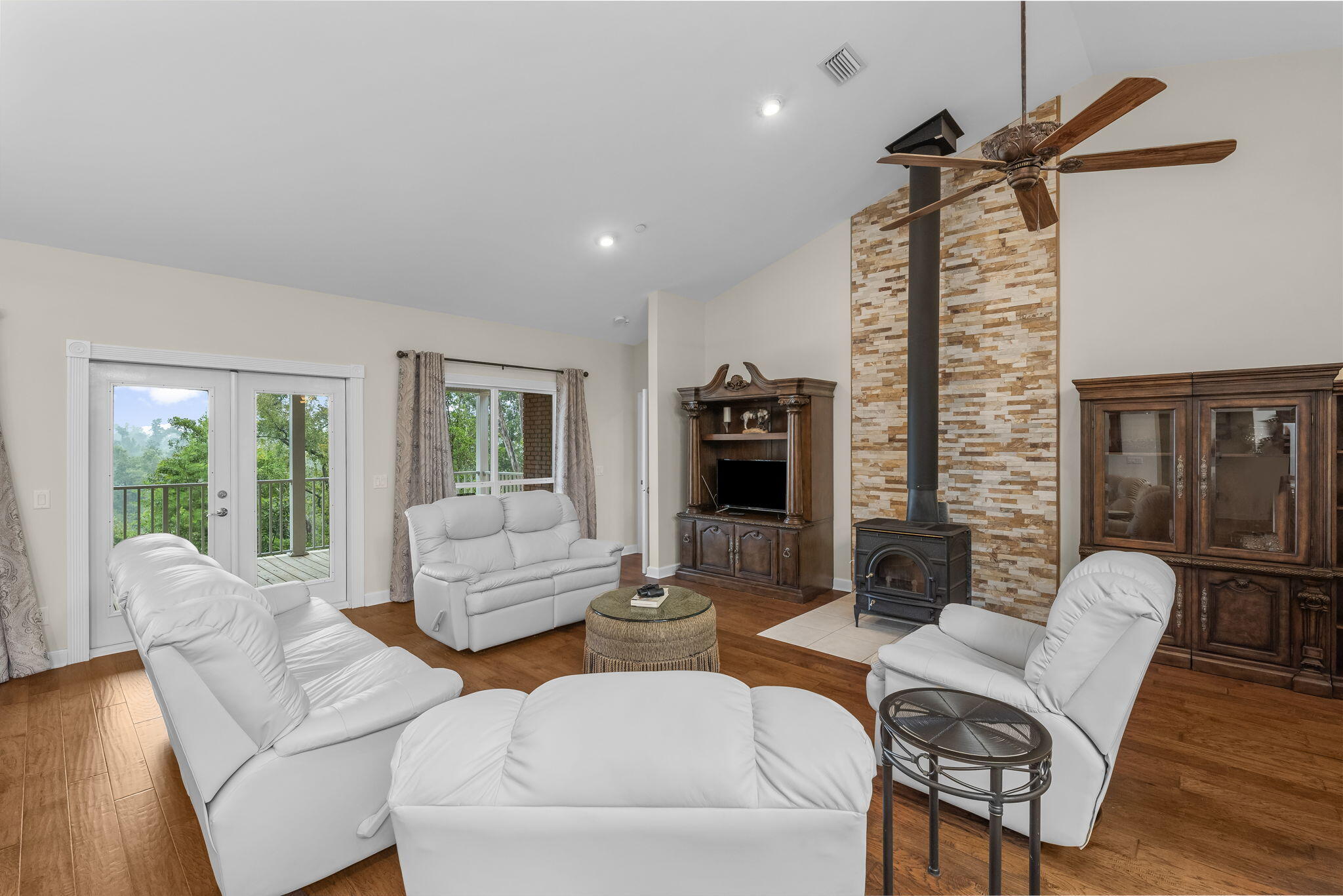 13935 Blue Springs Road
