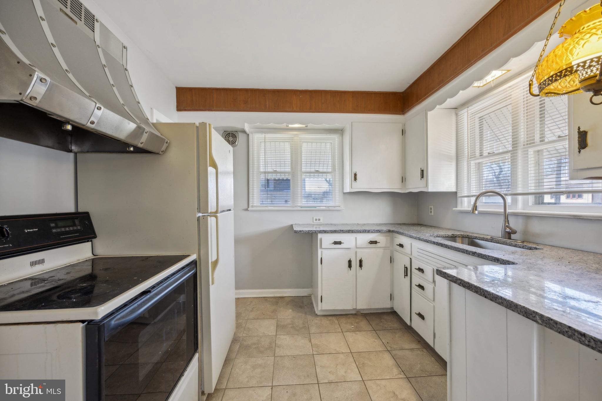 703 Bath ROAD