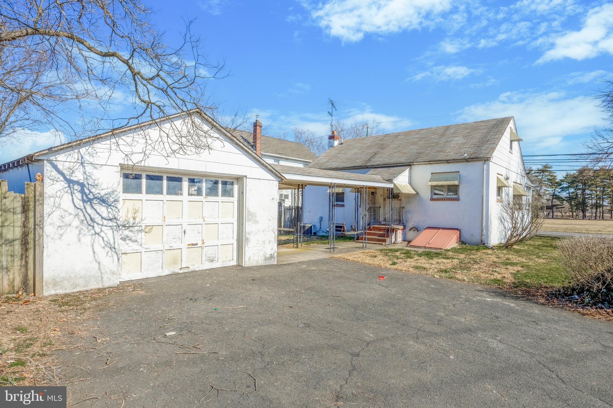 703 Bath ROAD