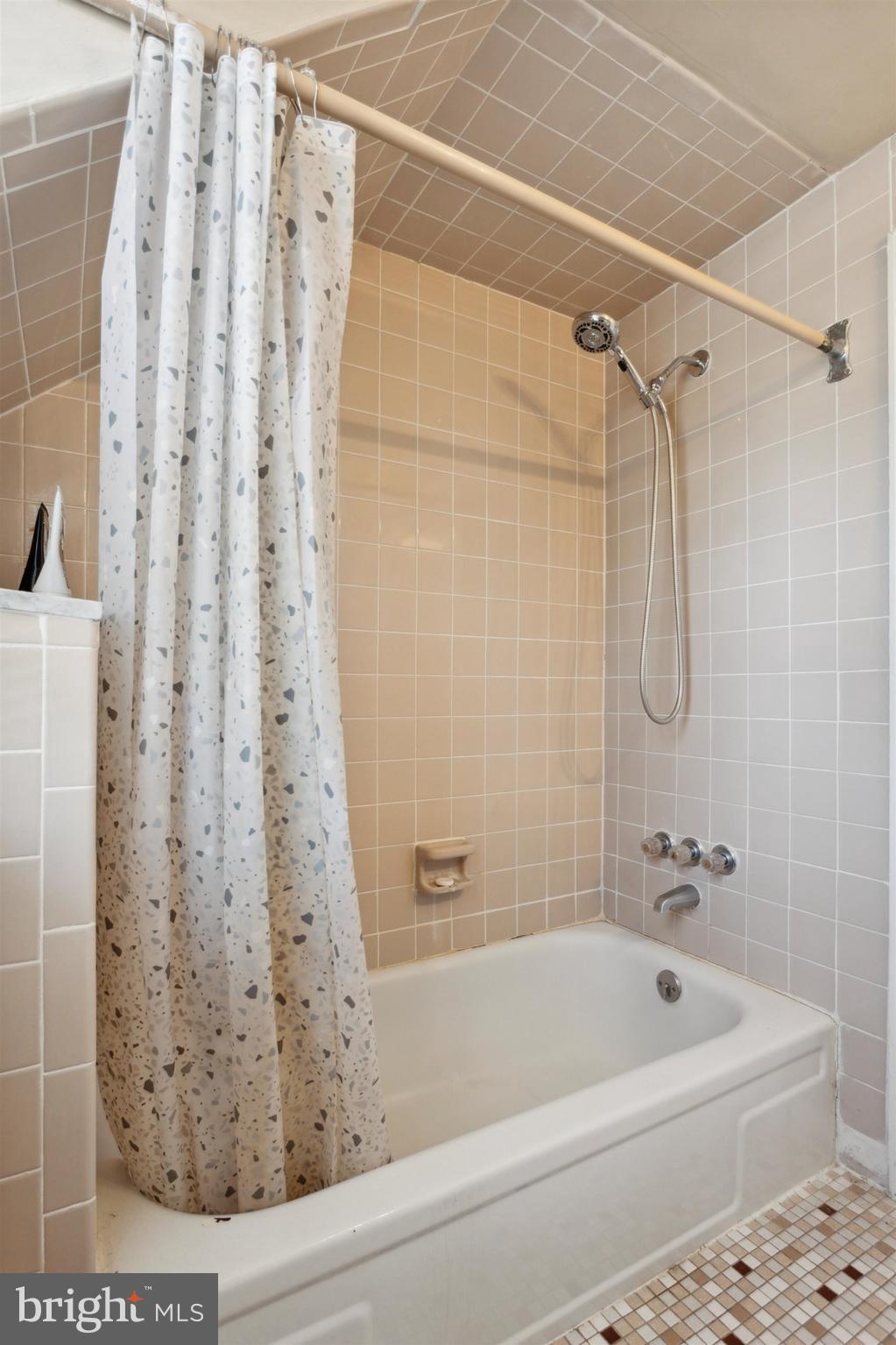 219 MACDADE BOULEVARD