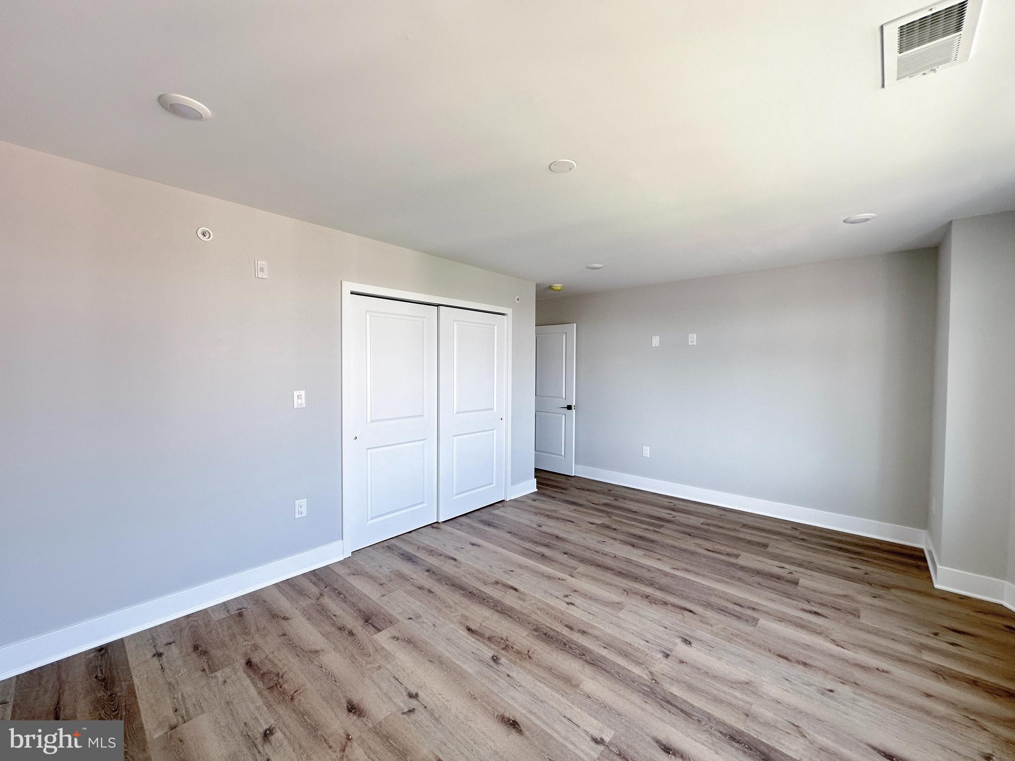 1720 W MASTER STREET Unit: 2