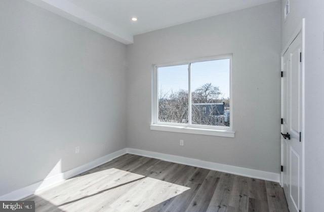 2710 Ridge AVENUE Unit: 5