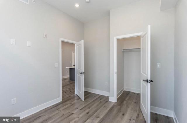 2710 Ridge AVENUE Unit: 3