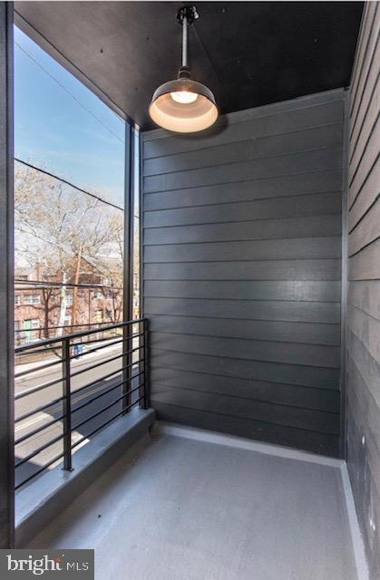2710 Ridge AVENUE Unit: 3
