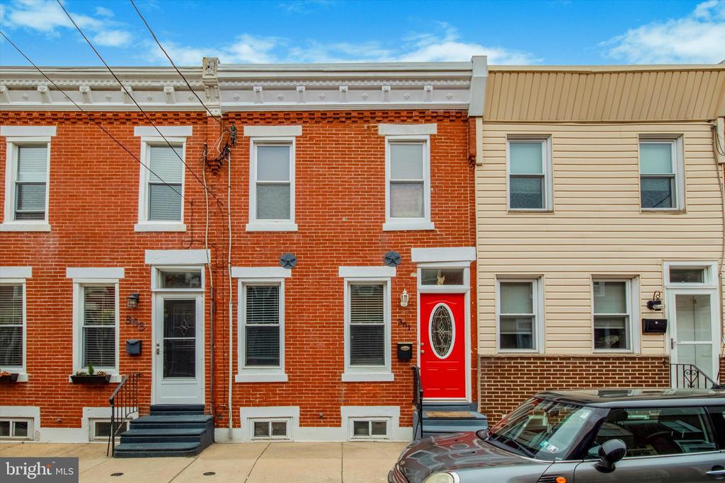 361 Tree St