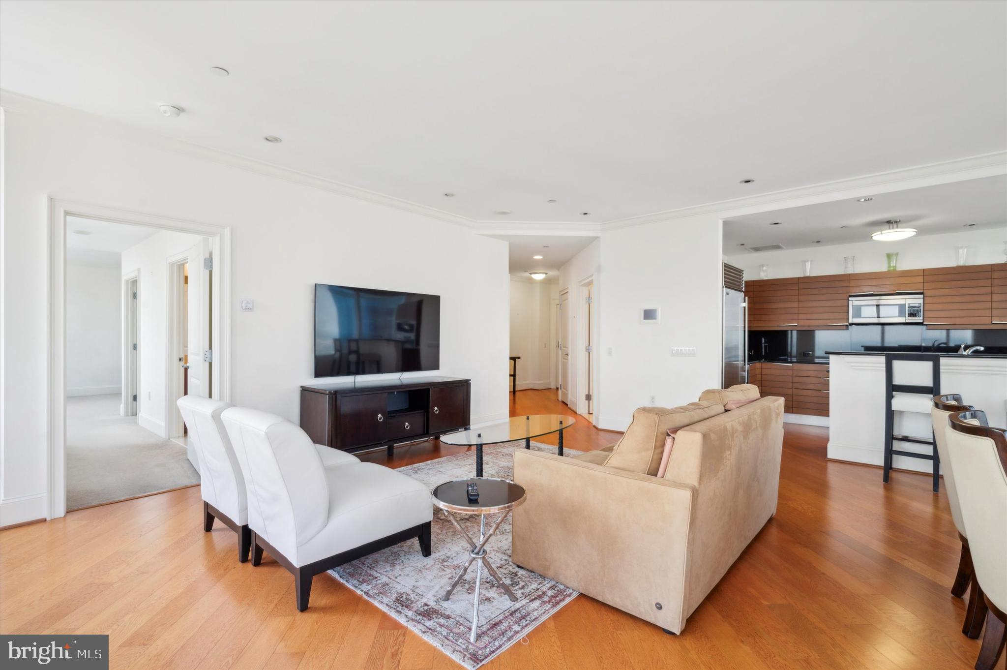 50 S 16th St #4005