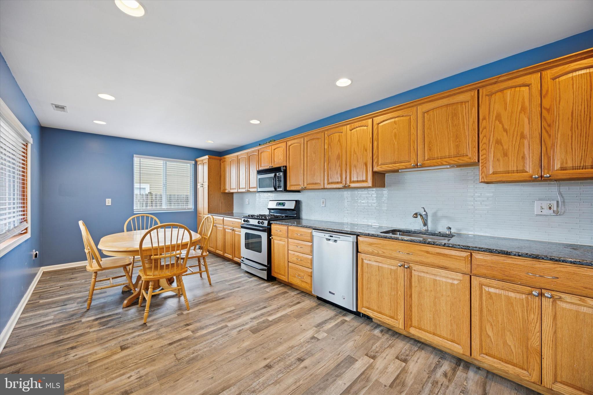 2816 Newberry Rd