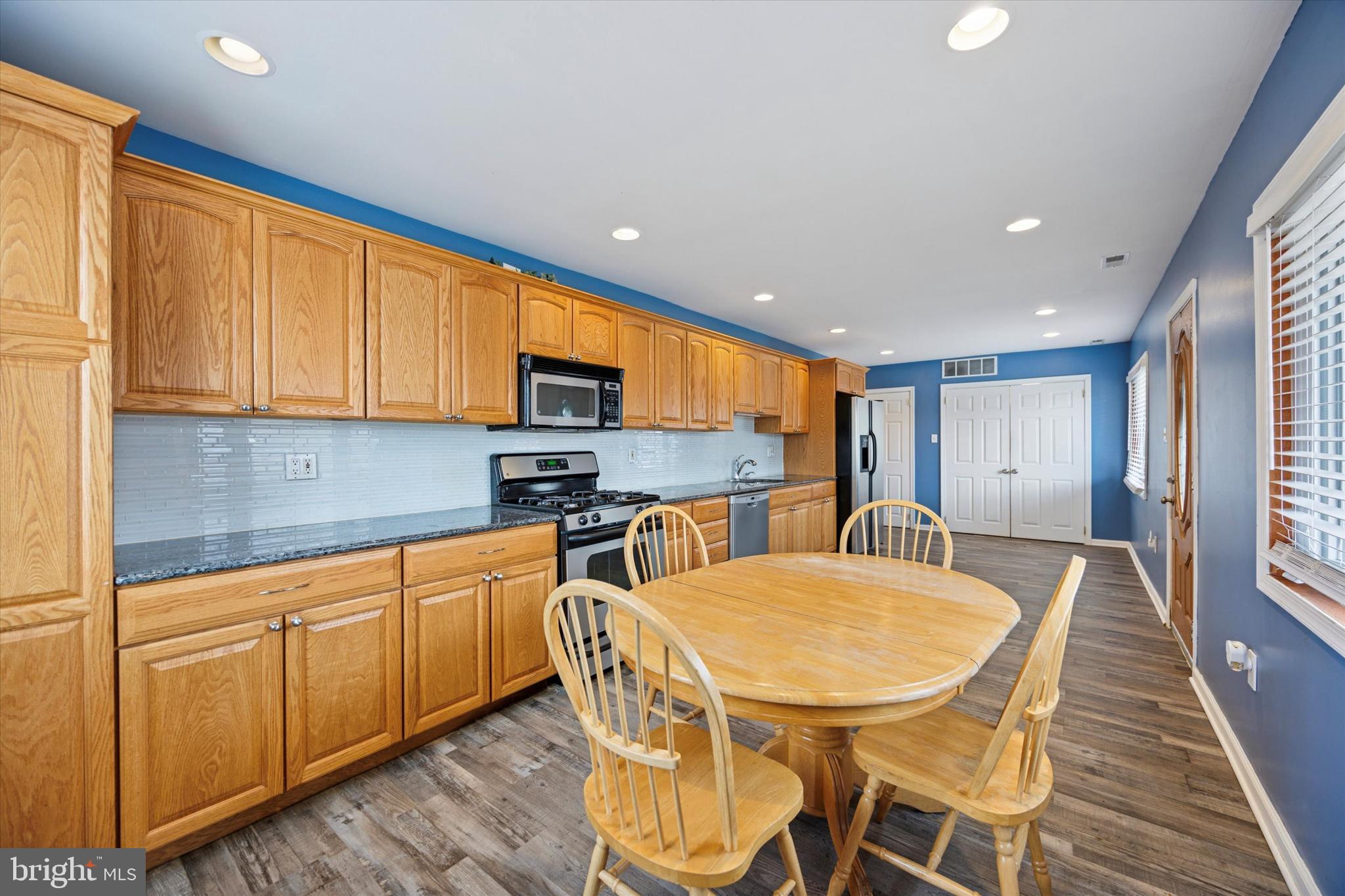 2816 Newberry Rd