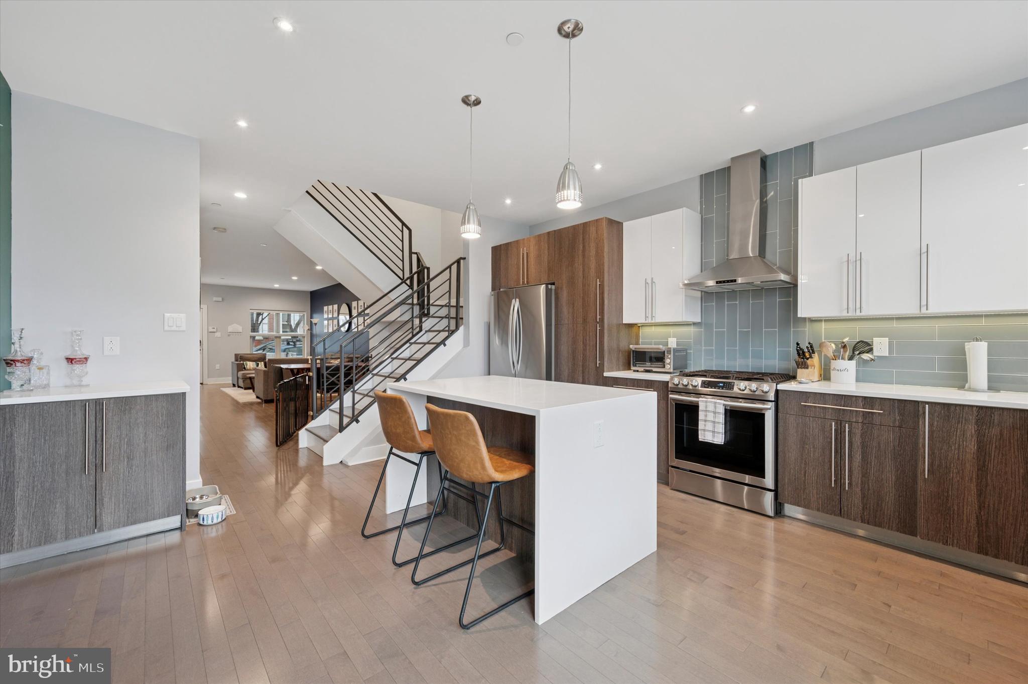 152 Kalos St
