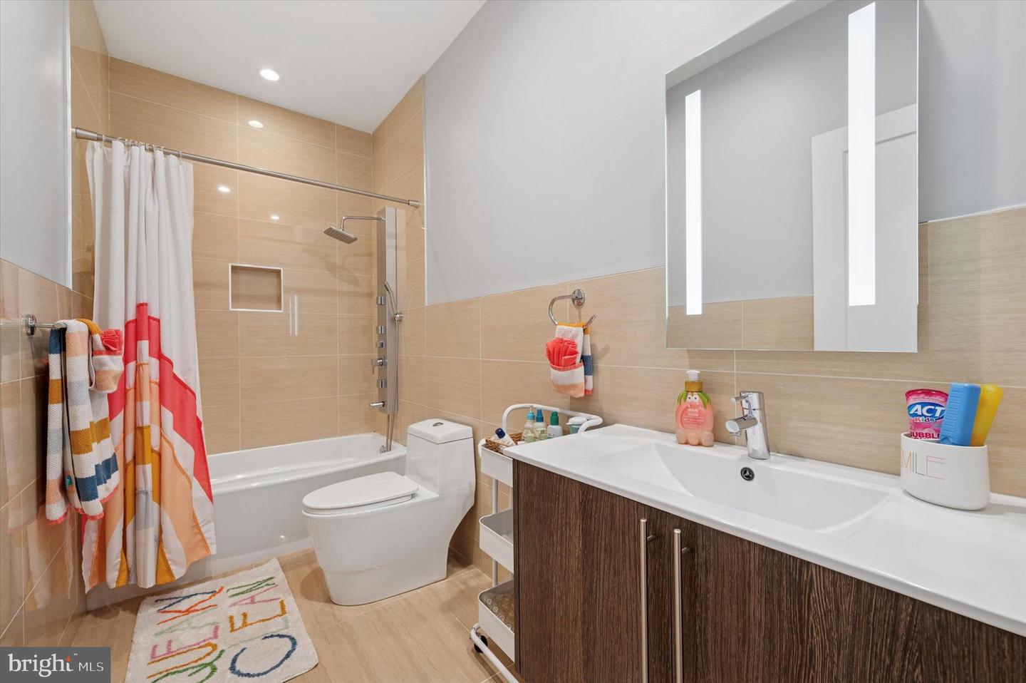 152 Kalos St