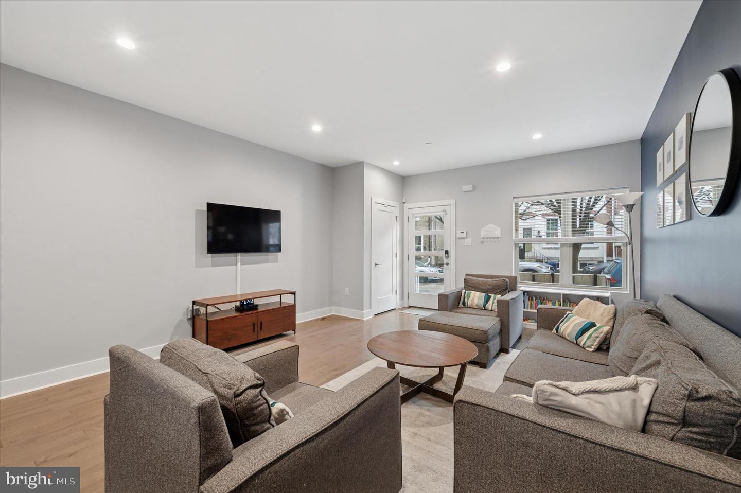 152 Kalos St