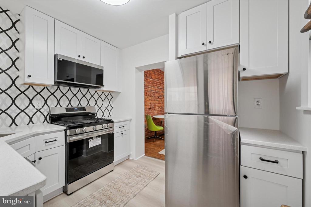 3167 TULIP STREET